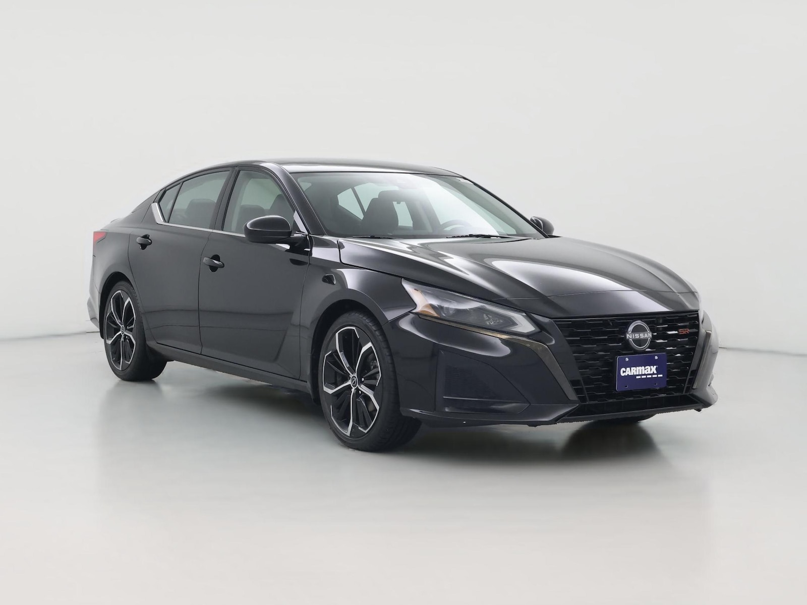 2023 Nissan Altima SR