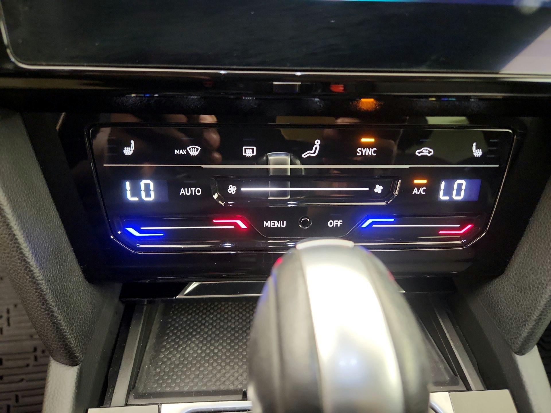 Thumbnail: 2021 Volkswagen Arteon - 17