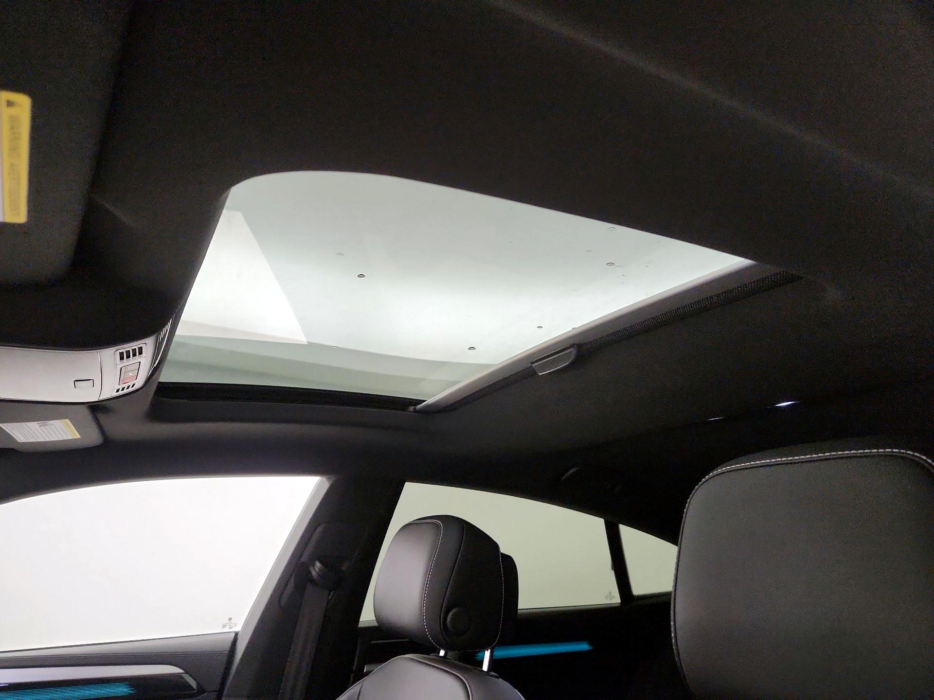 Thumbnail: 2021 Volkswagen Arteon - 20