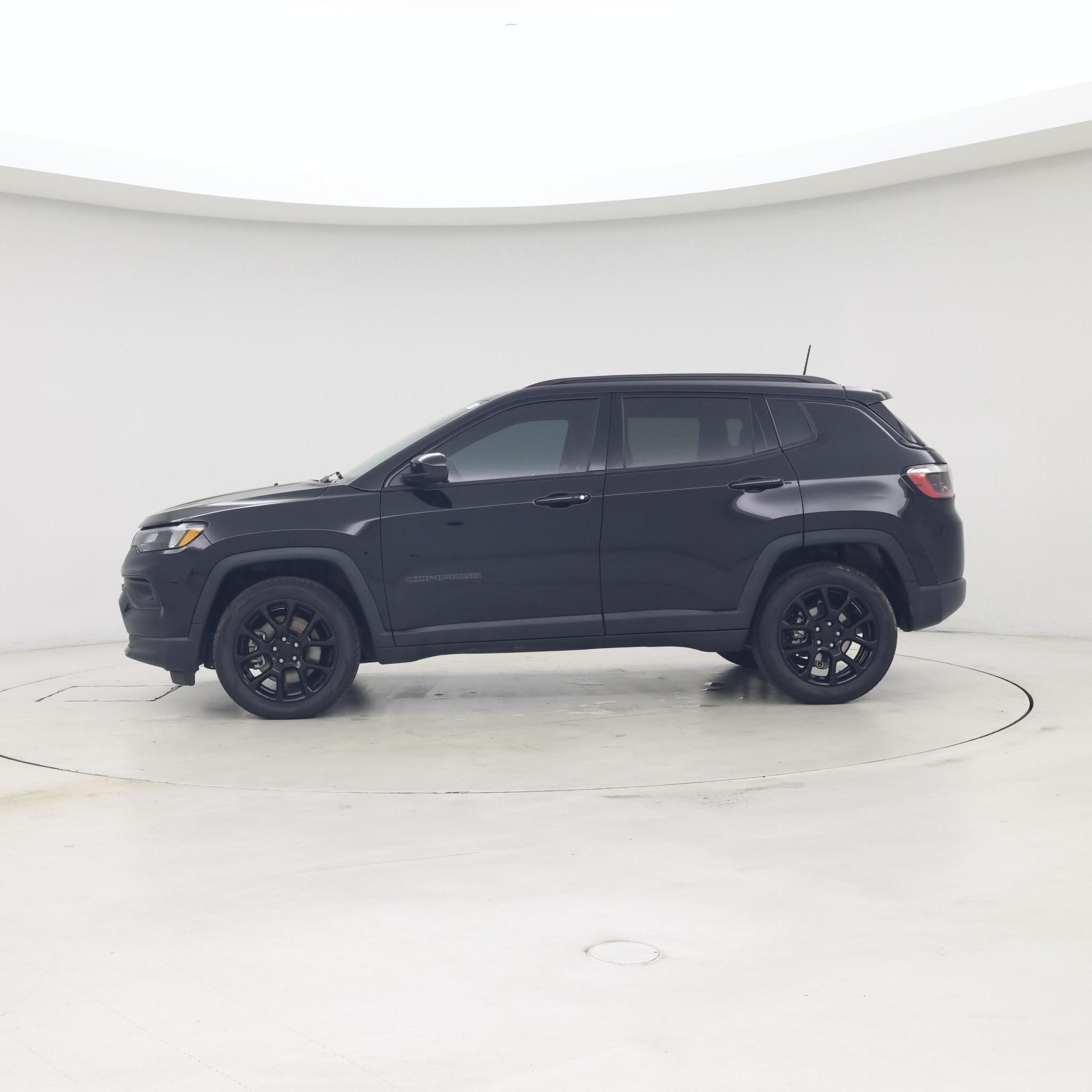 Thumbnail: 2024 Jeep Compass - 3