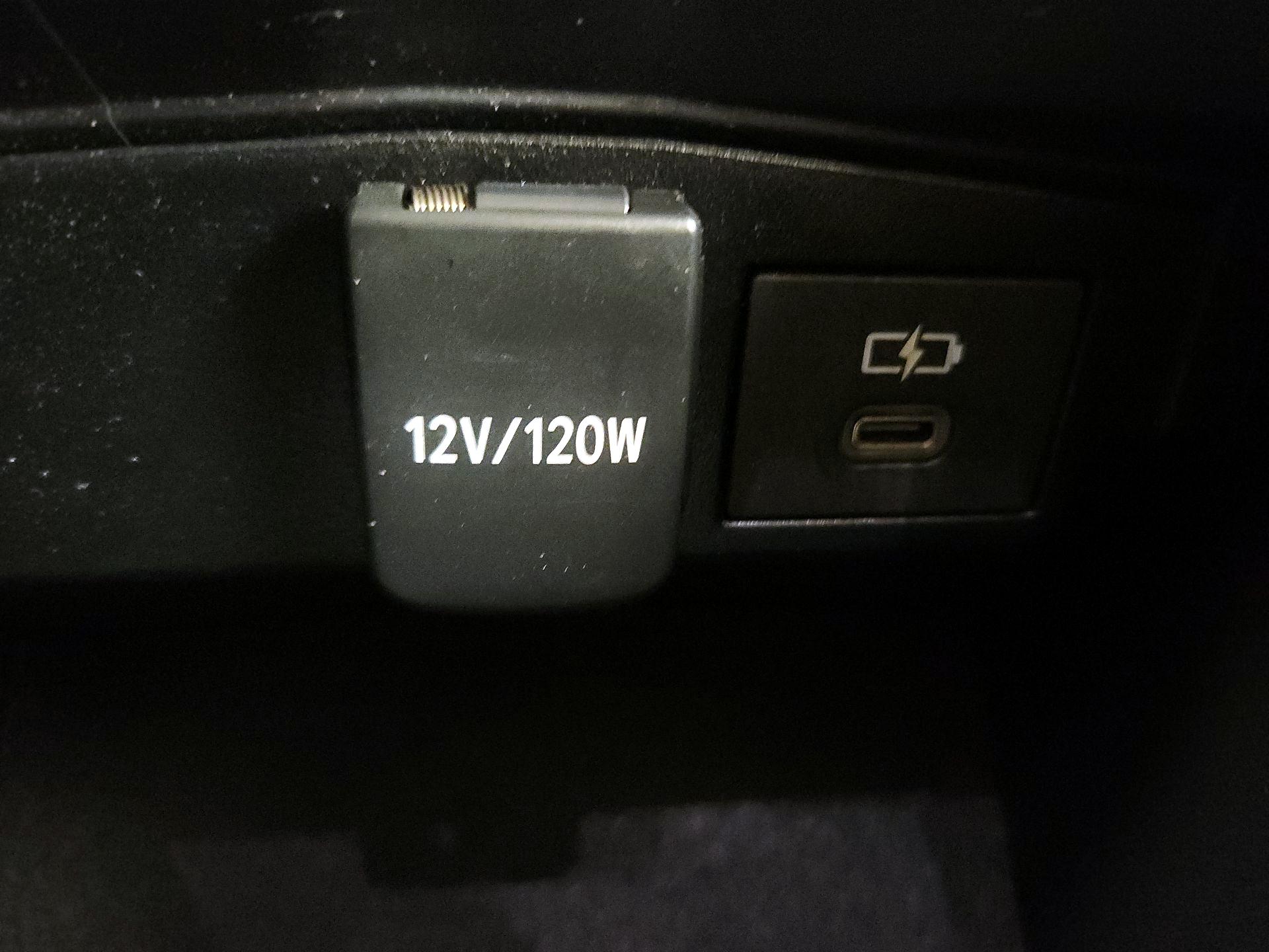 Thumbnail: 2024 Toyota Corolla - 18