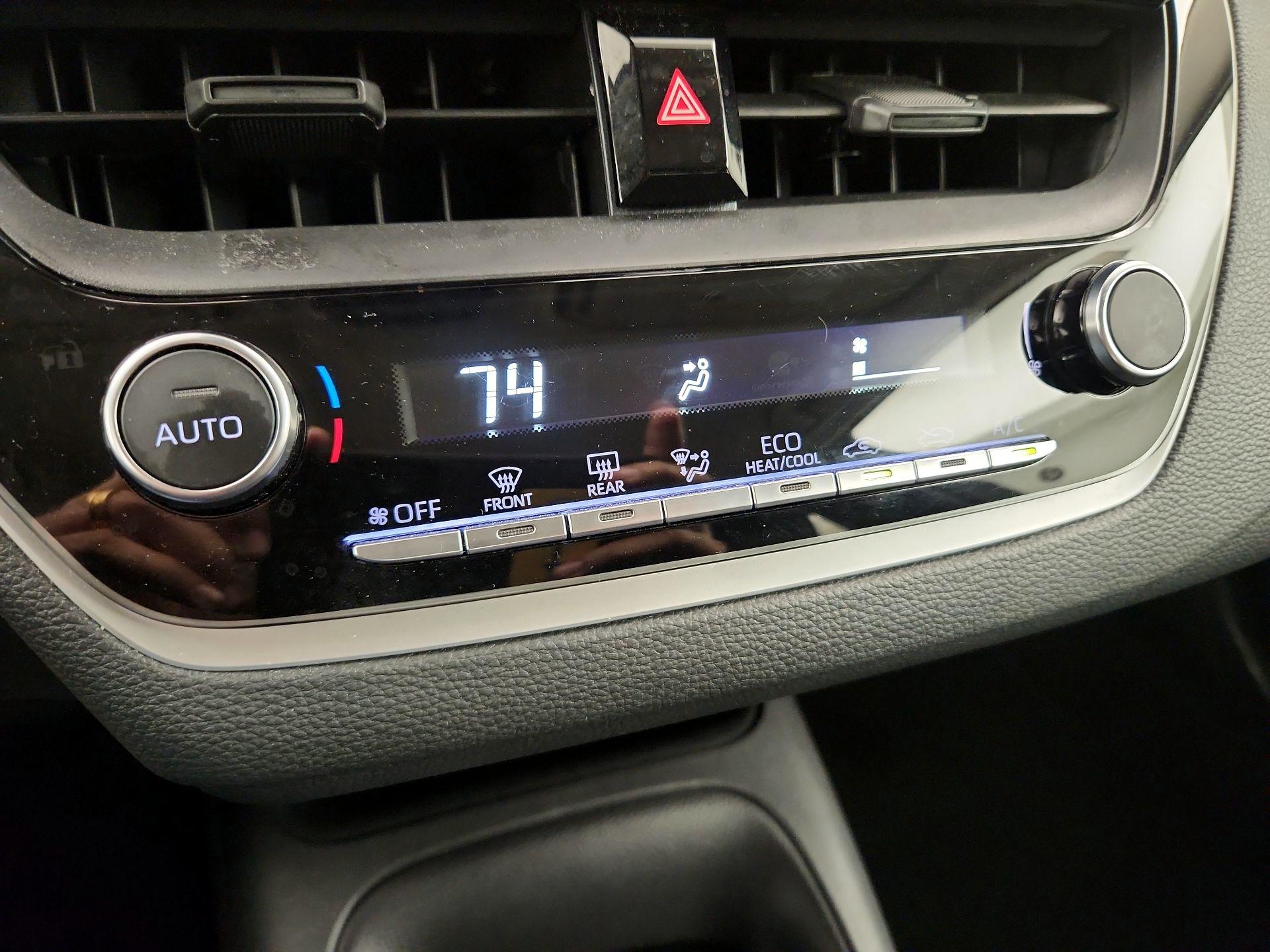 Thumbnail: 2025 Toyota Corolla - 16