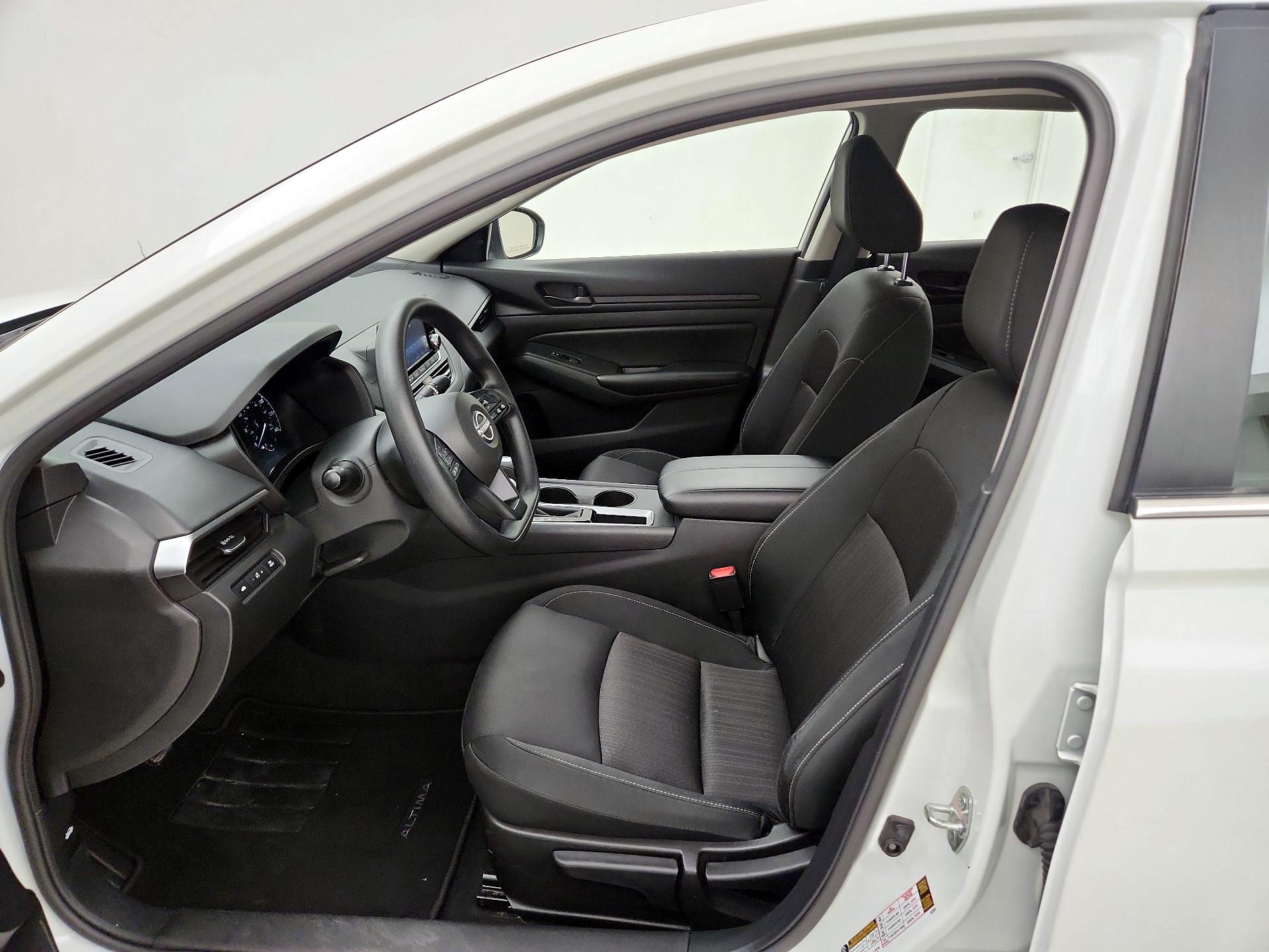 Thumbnail: 2024 Nissan Altima - 11