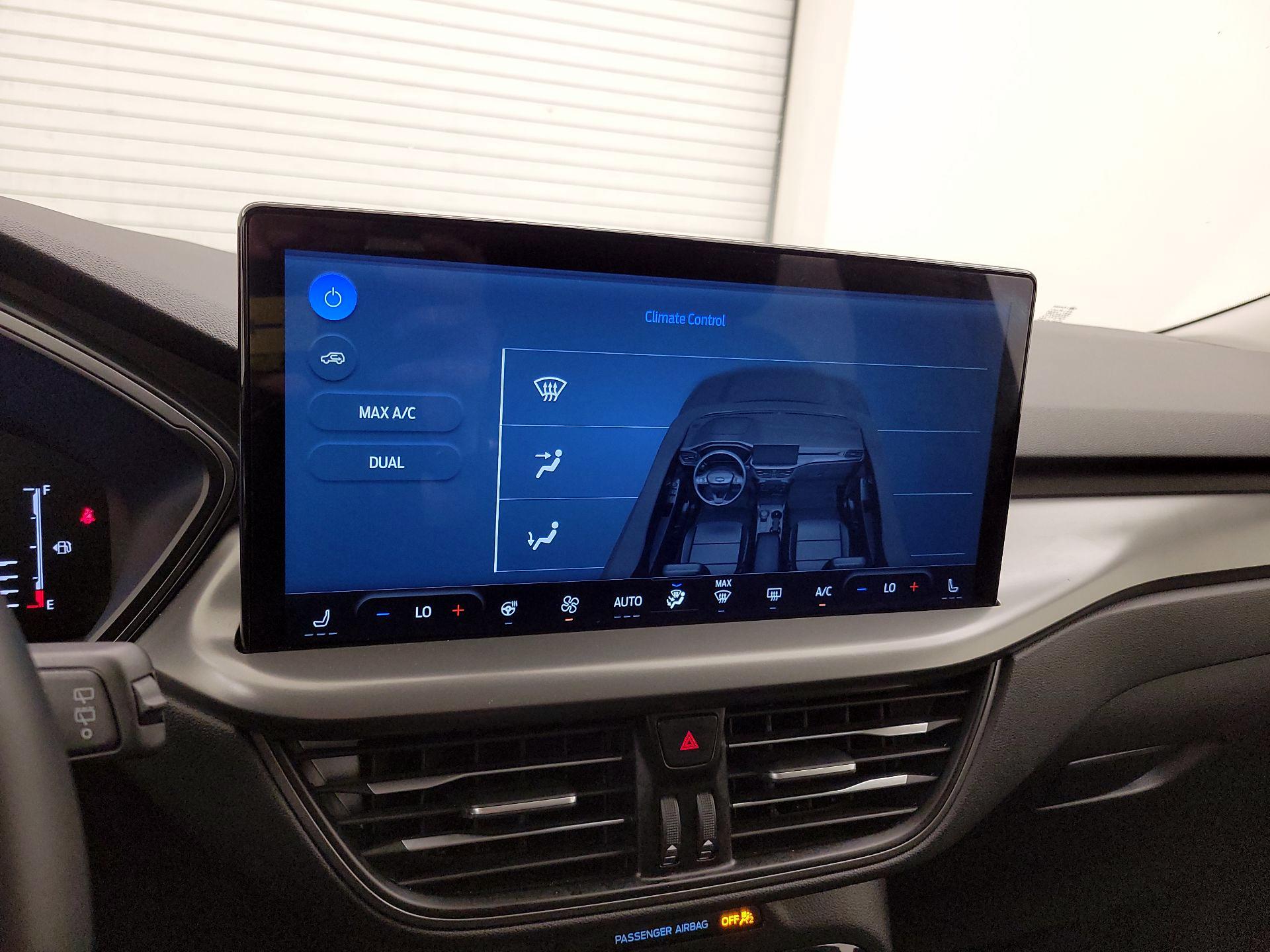 Thumbnail: 2024 Ford Escape - 17