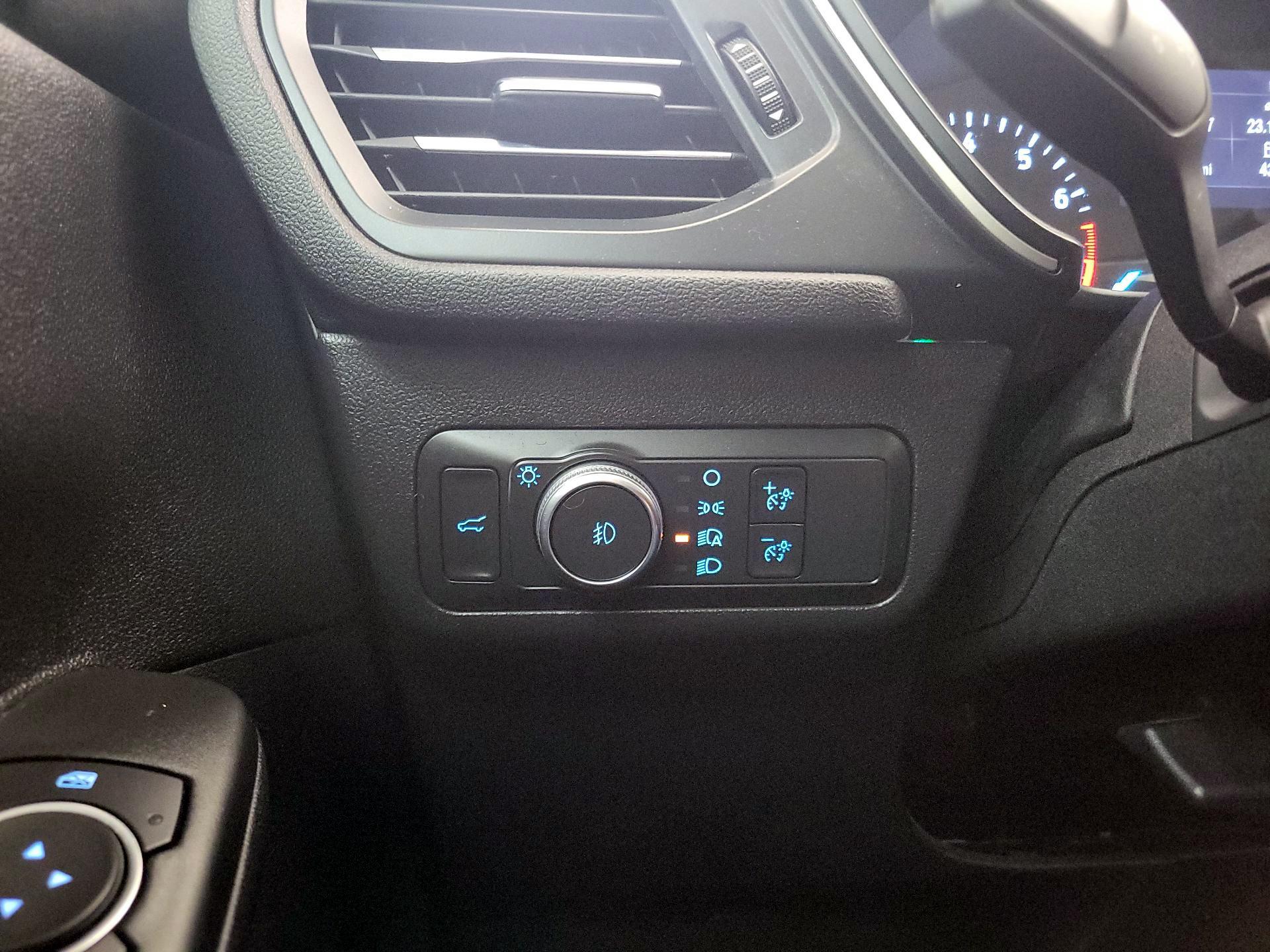 Thumbnail: 2022 Ford Escape - 13