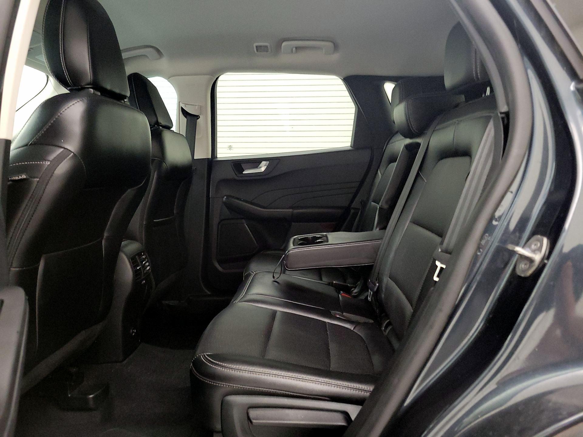 Thumbnail: 2022 Ford Escape - 19