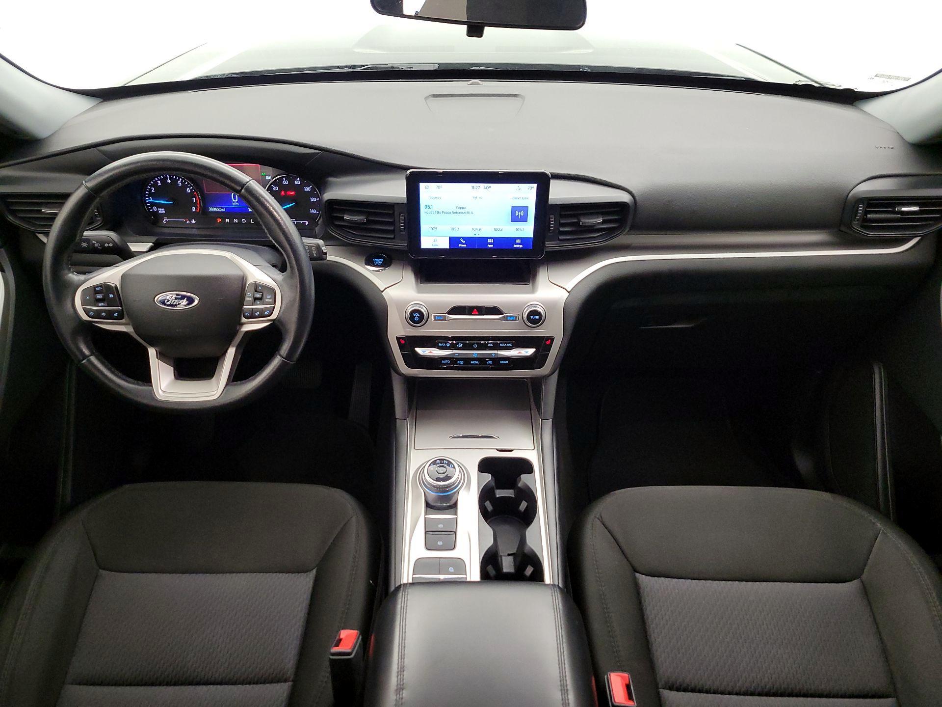 Thumbnail: 2022 Ford Explorer - 9