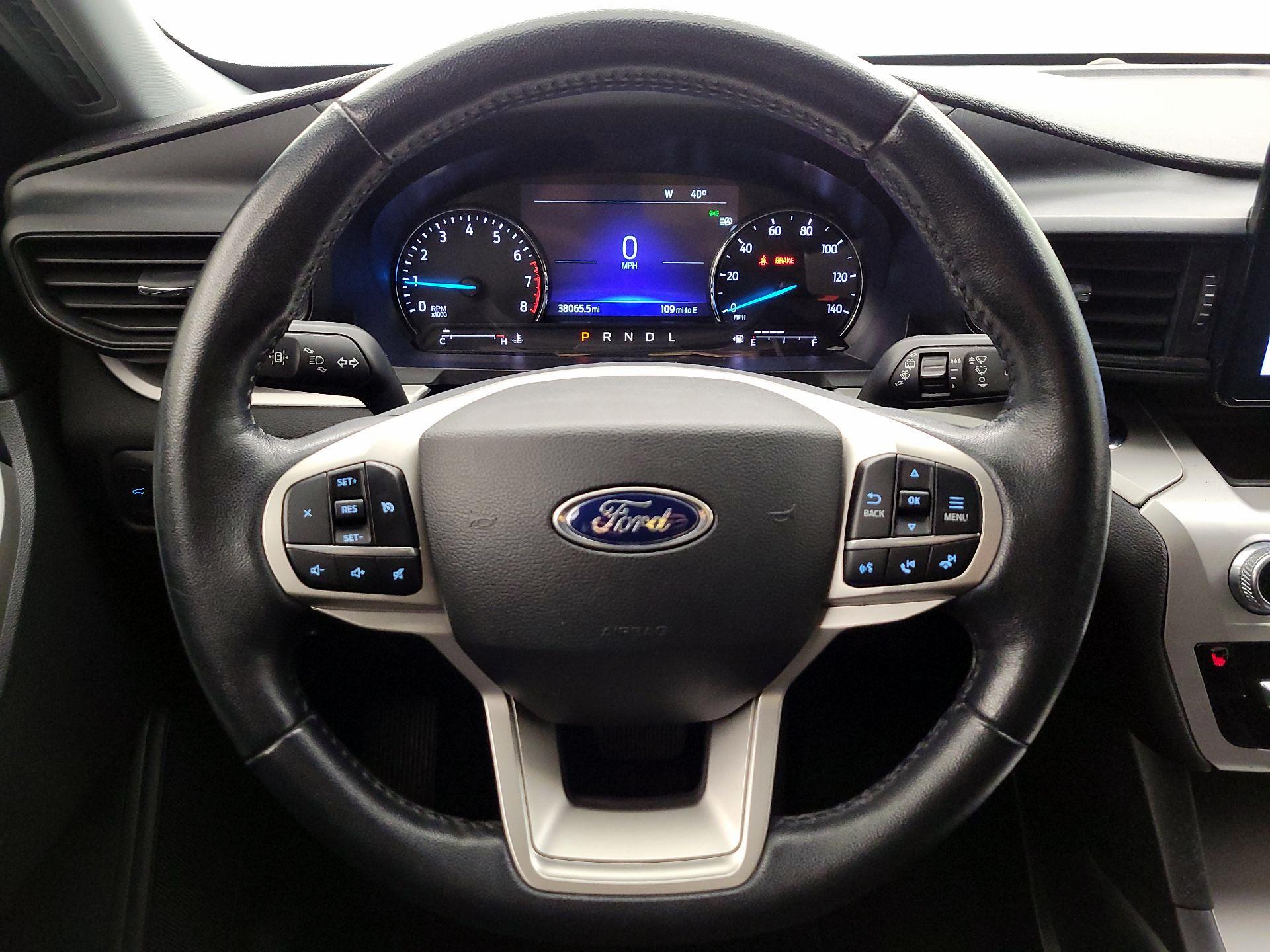 Thumbnail: 2022 Ford Explorer - 10