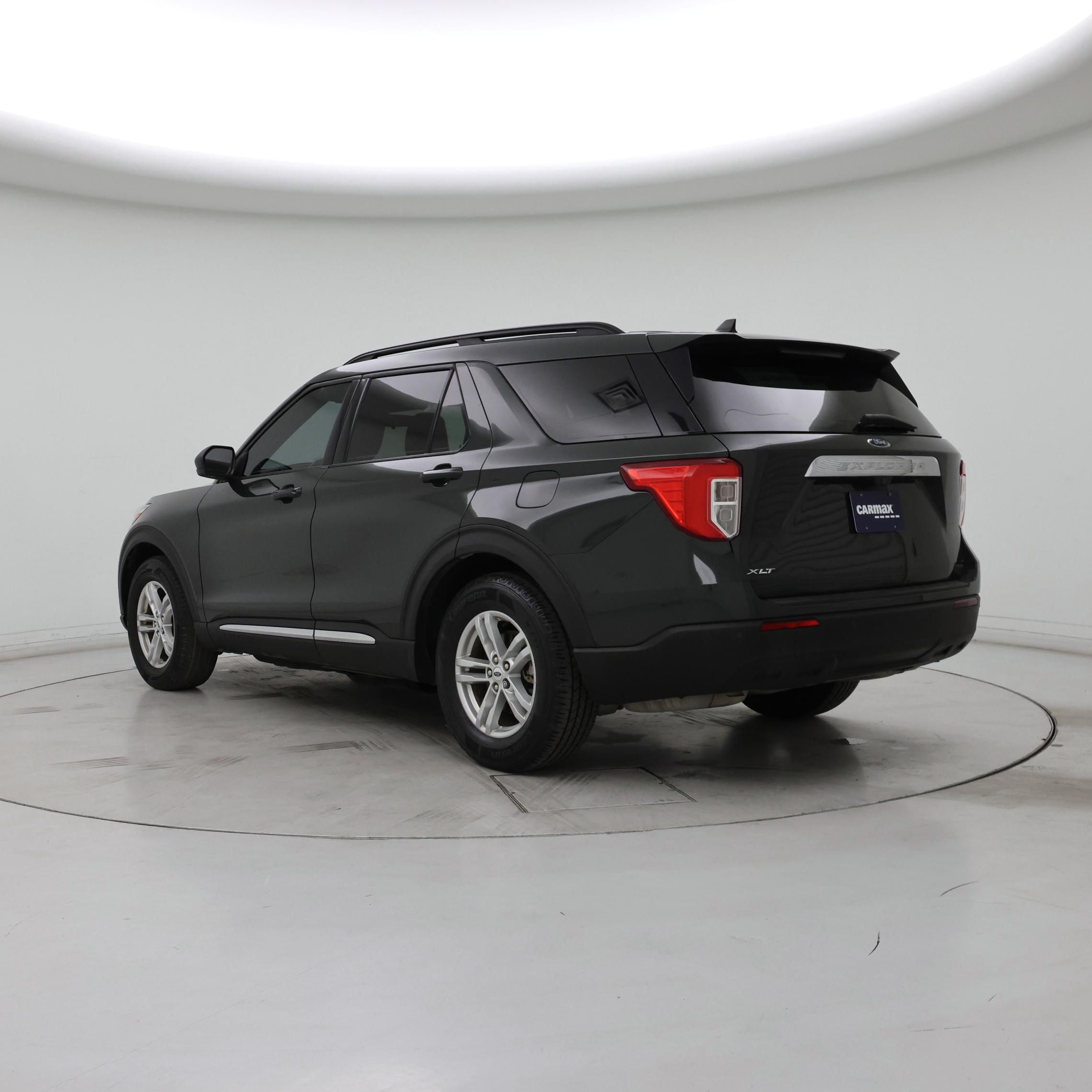 Thumbnail: 2022 Ford Explorer - 2