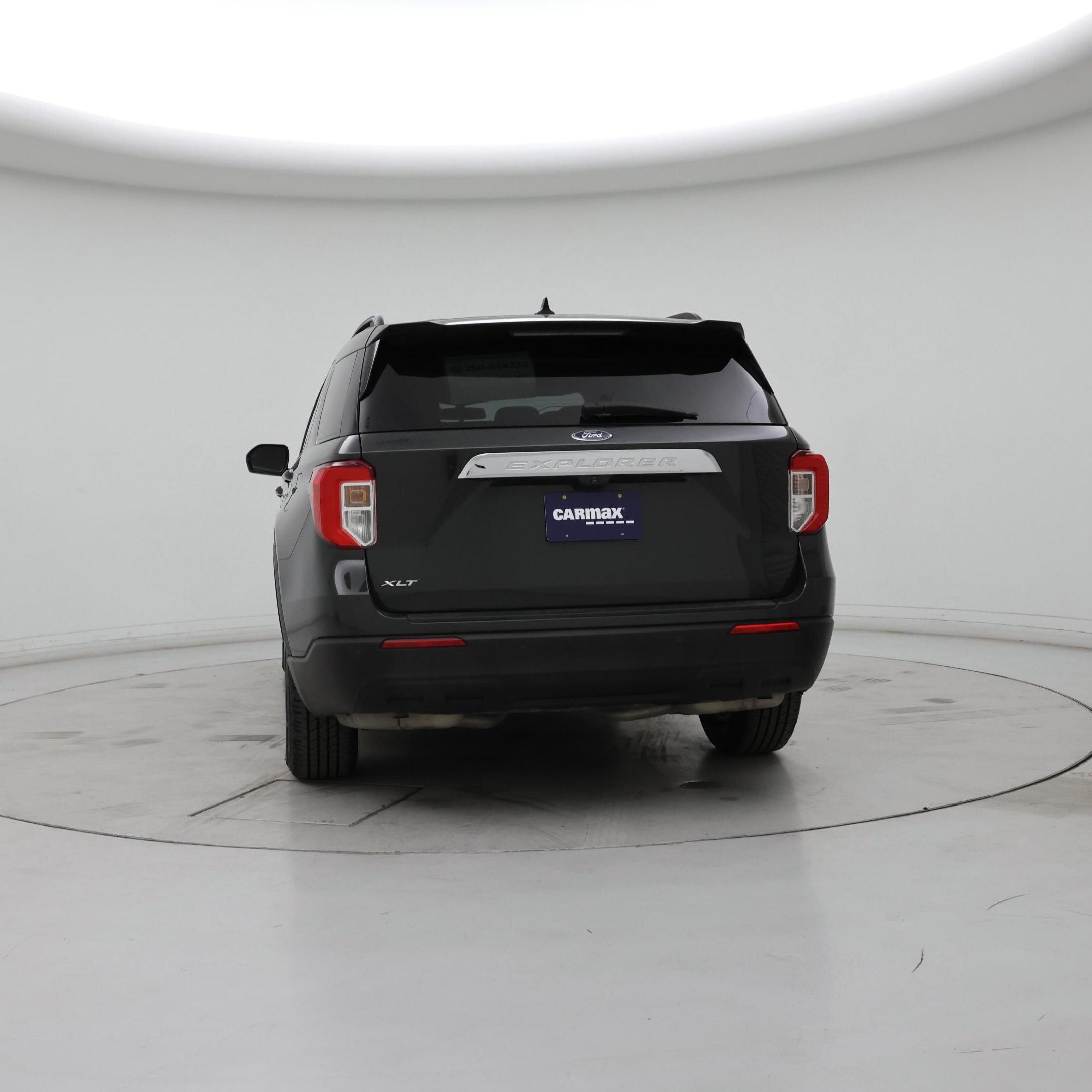 Thumbnail: 2022 Ford Explorer - 6