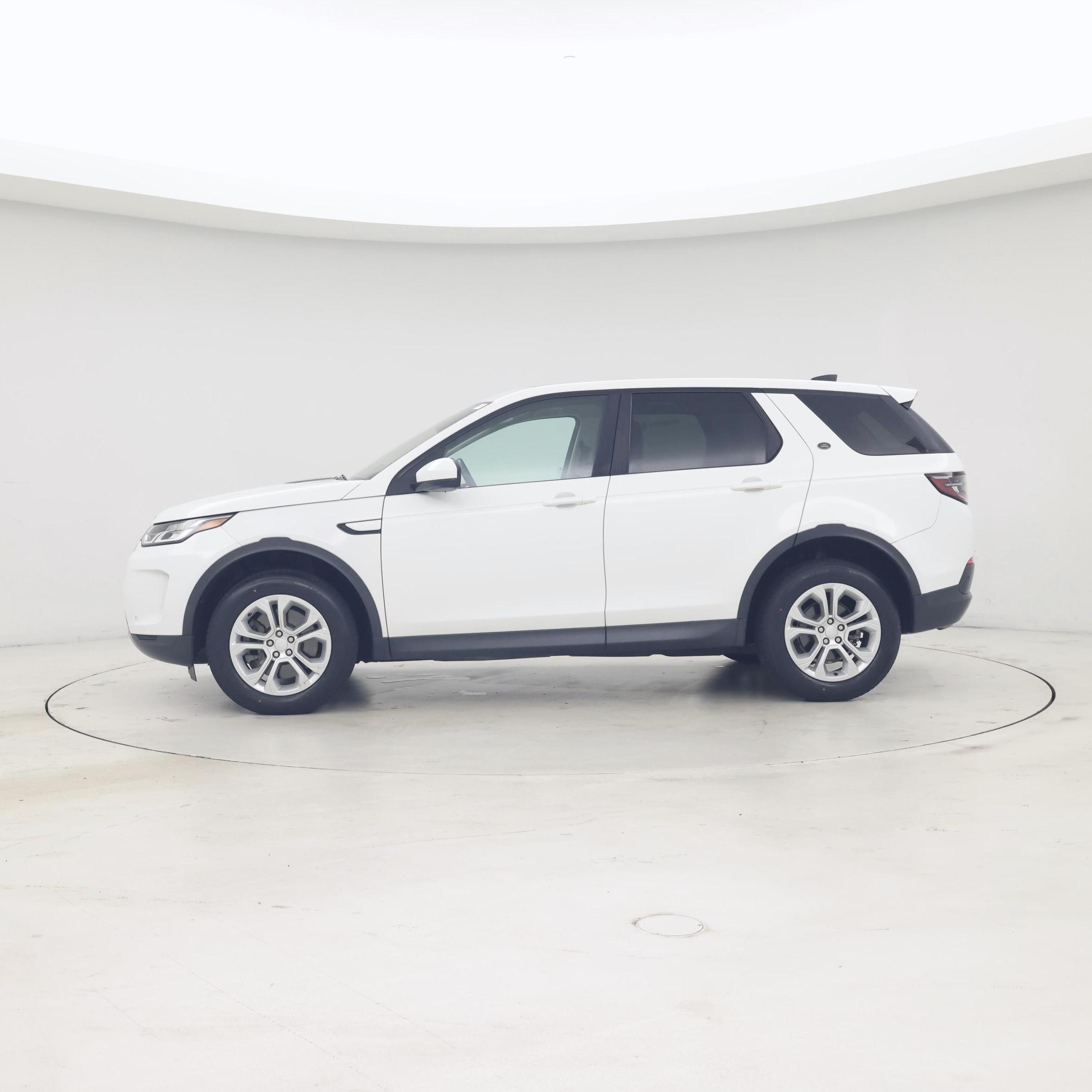 Thumbnail: 2020 Land Rover Discovery Sport - 3