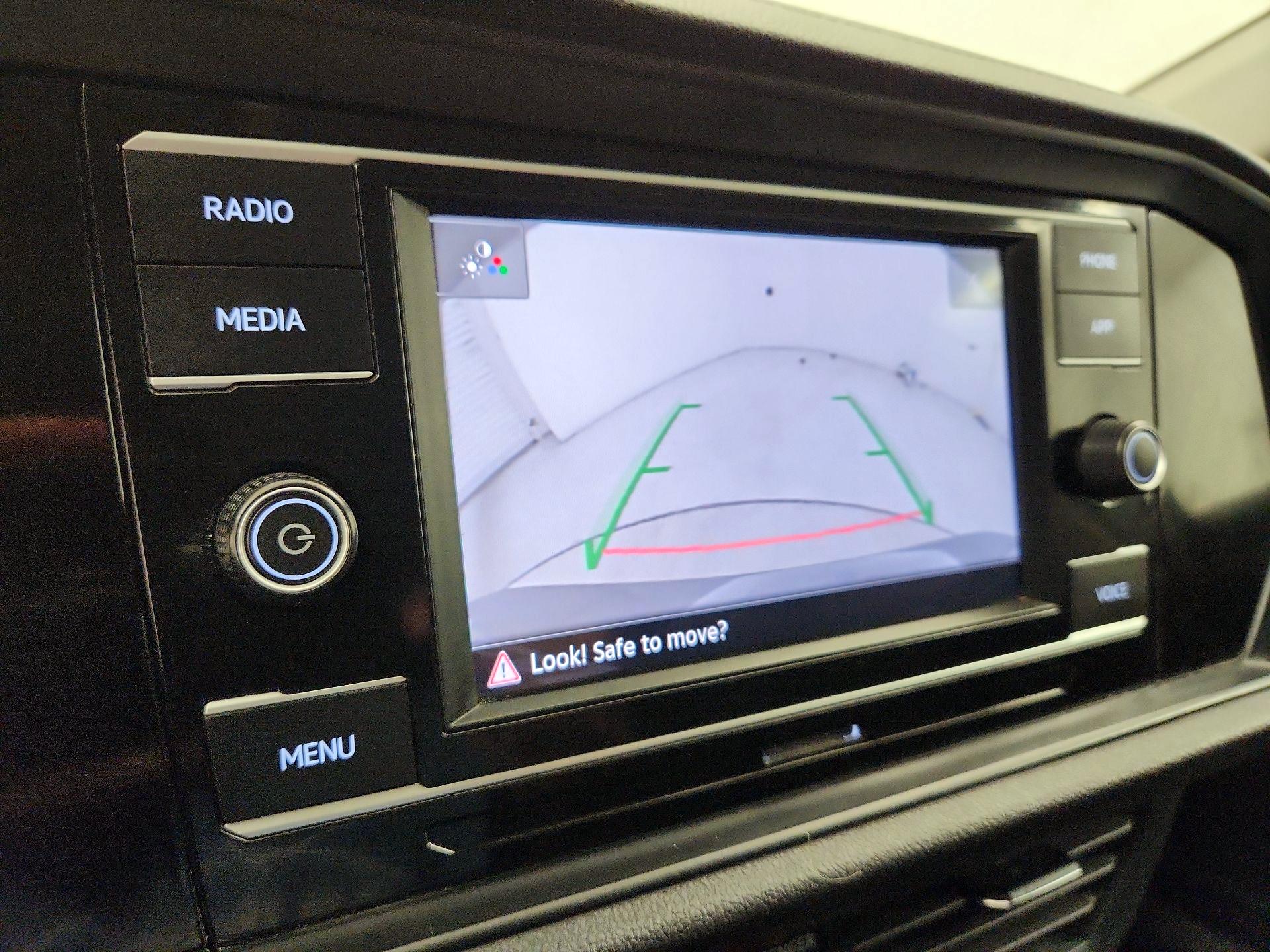 Thumbnail: 2024 Volkswagen Jetta - 14