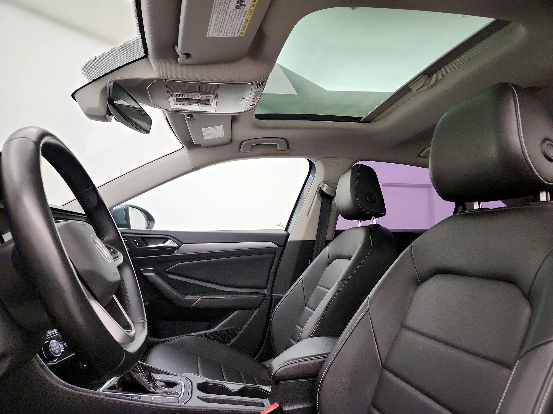 Thumbnail: 2024 Volkswagen Jetta - 19