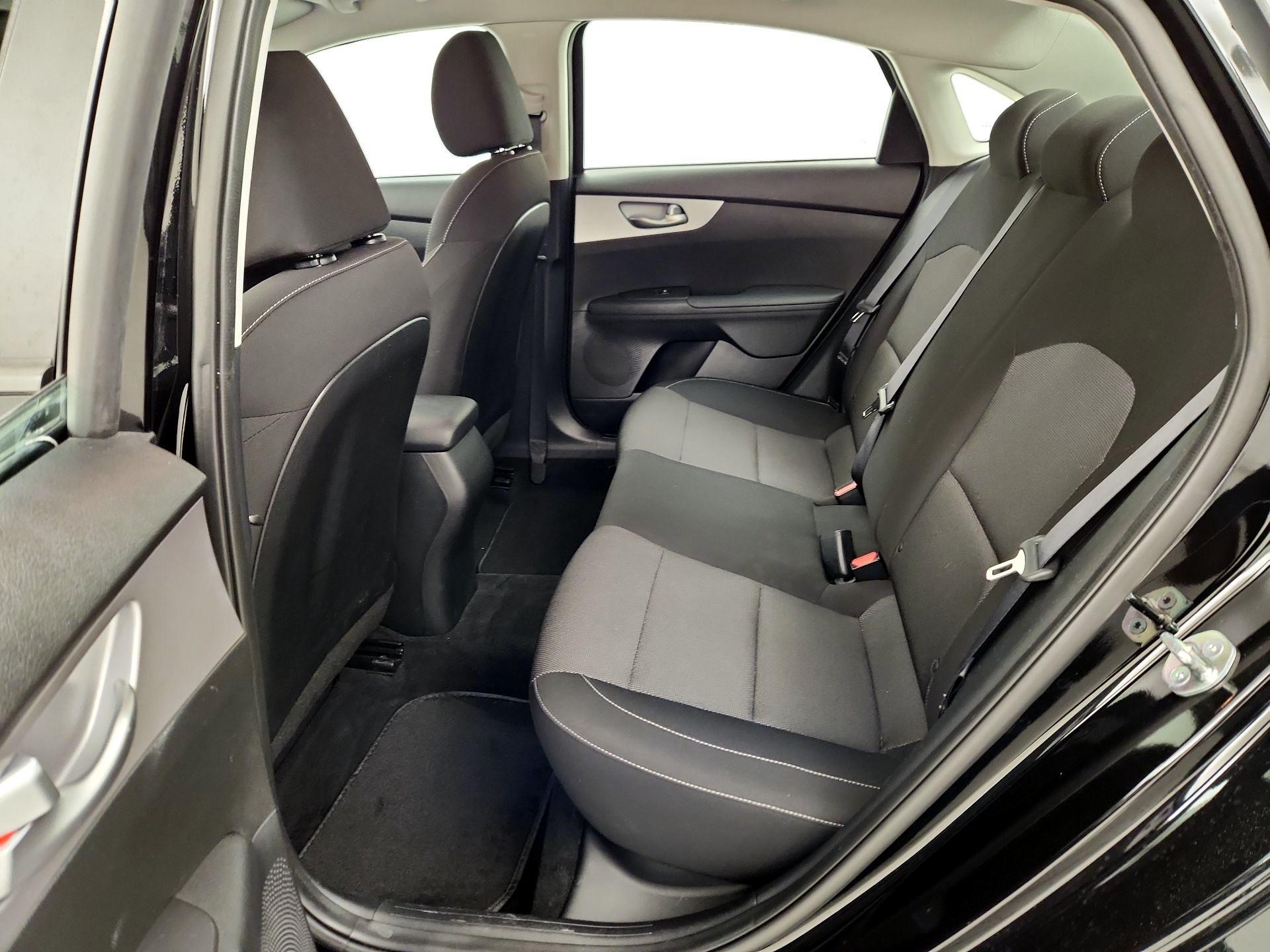 Thumbnail: 2023 Kia Forte - 19