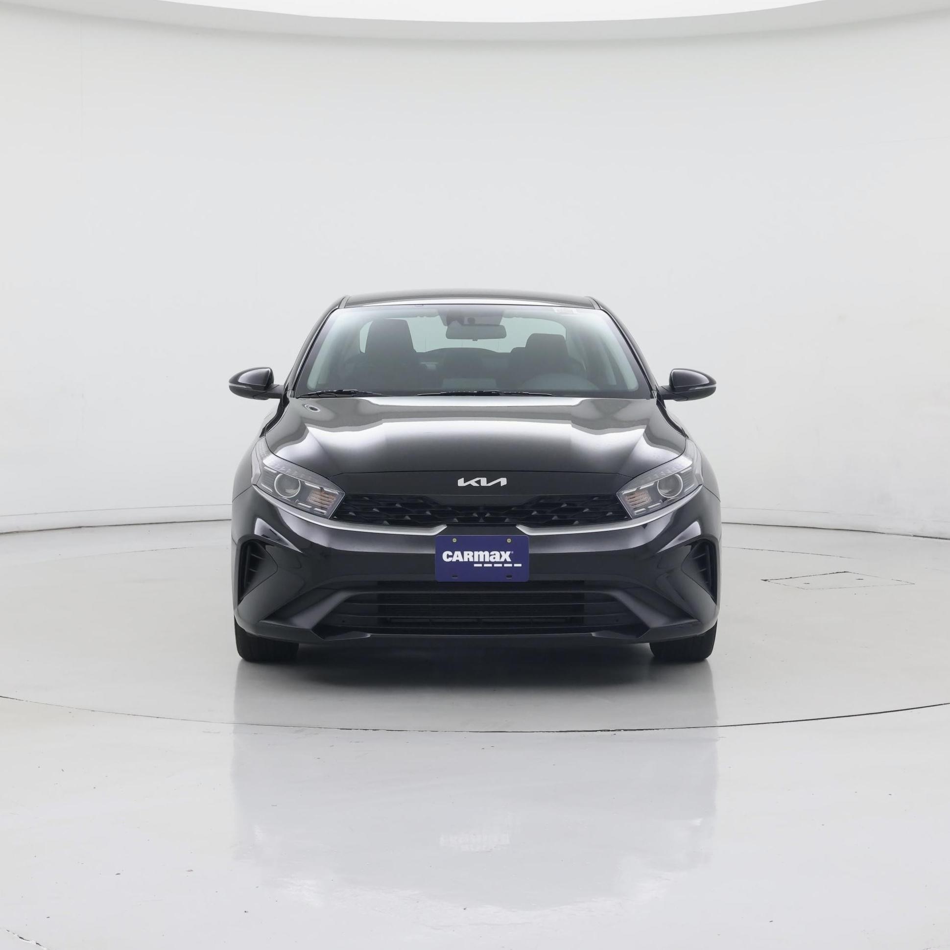 Thumbnail: 2023 Kia Forte - 5