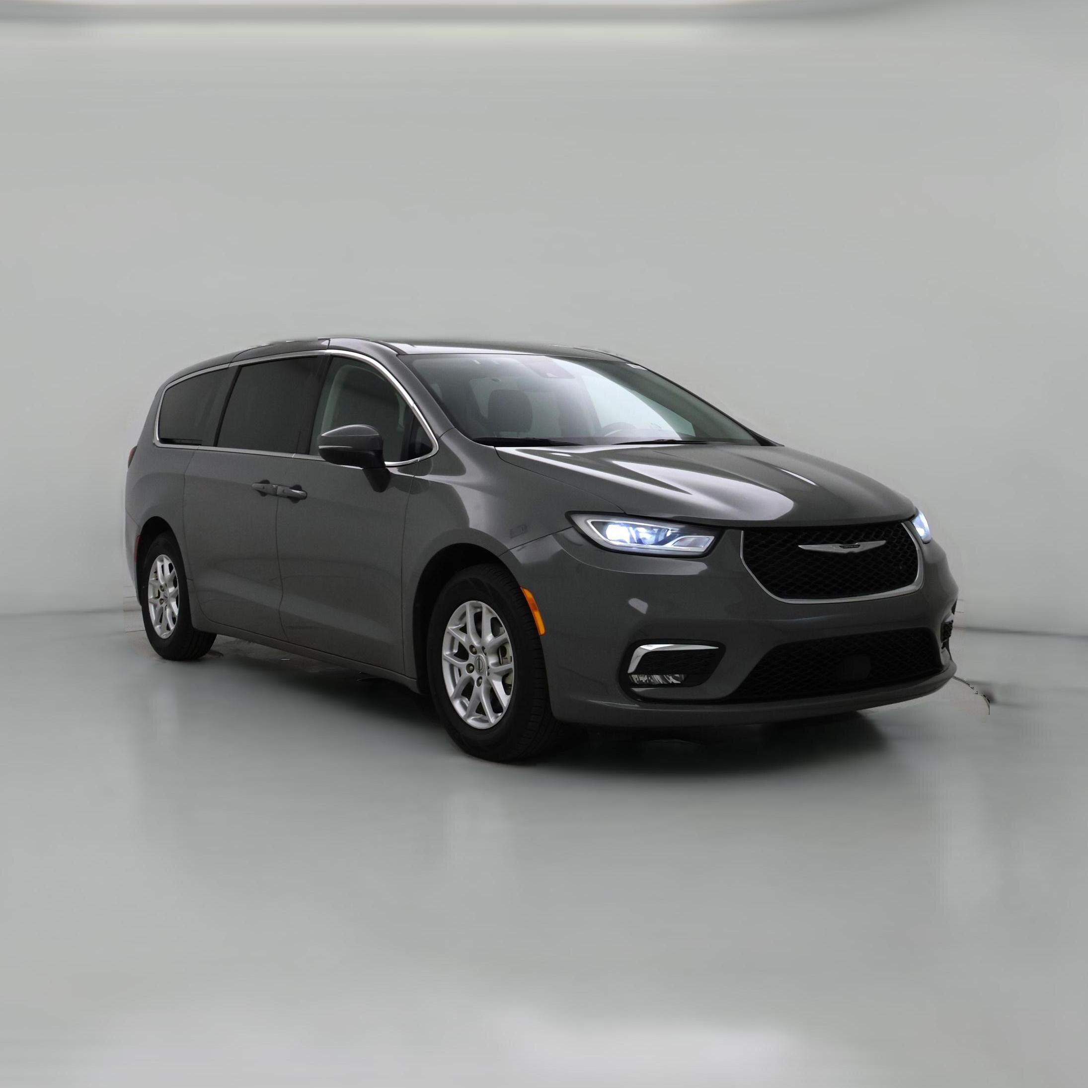 Thumbnail: 2023 Chrysler Pacifica - 1