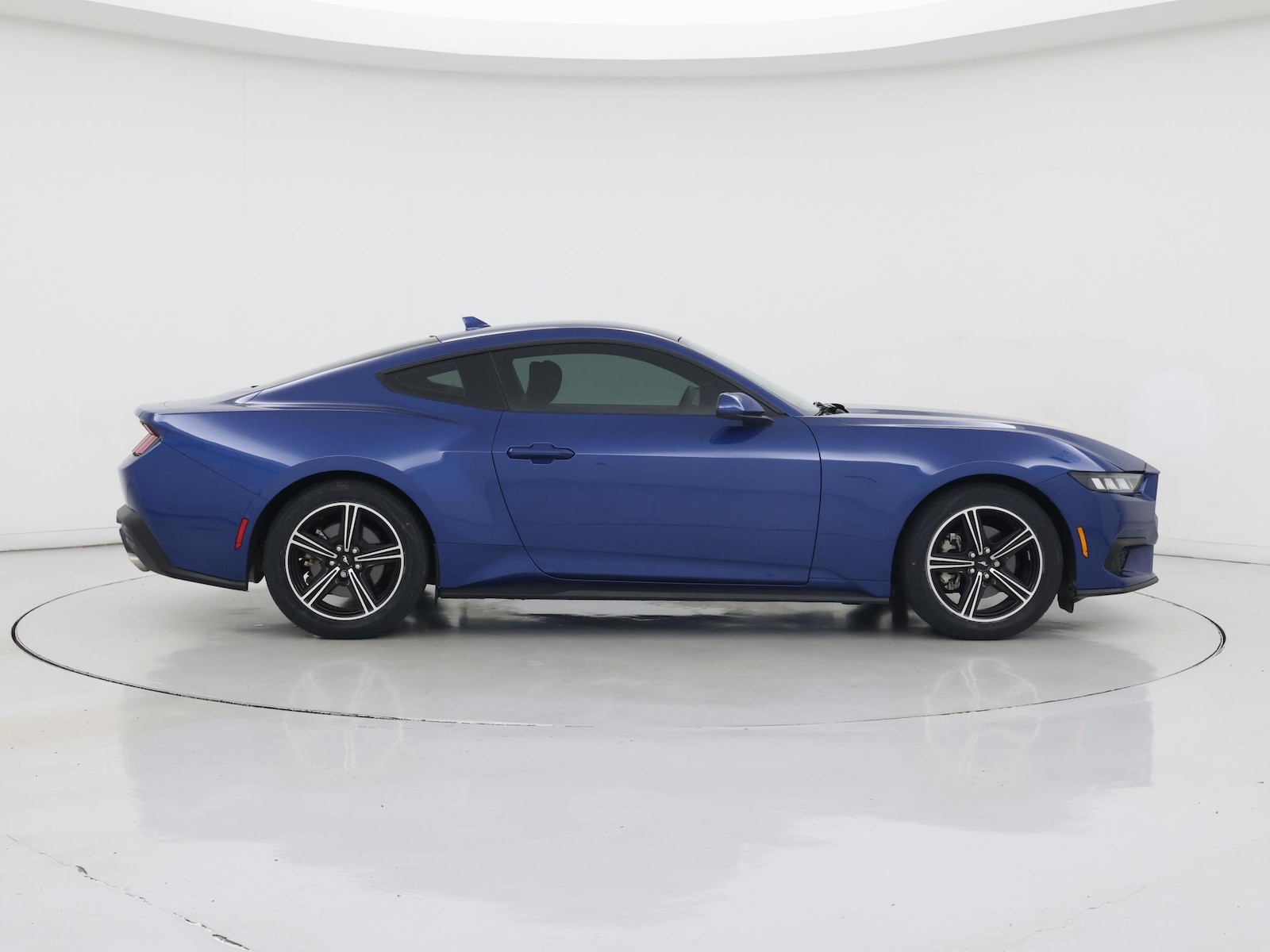 2024 Ford Mustang EcoBoost - Photo 8