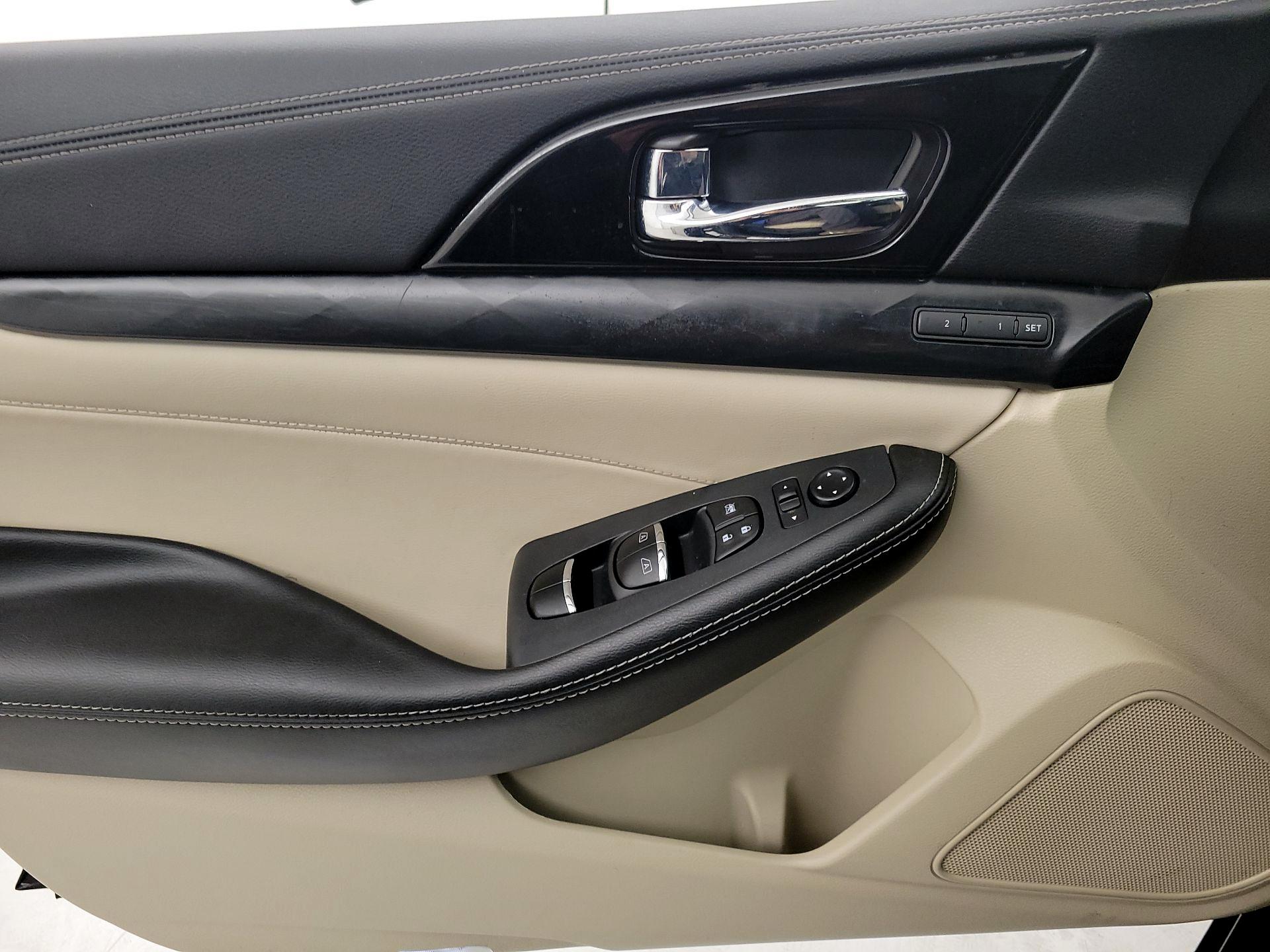 Thumbnail: 2023 Nissan Maxima - 12