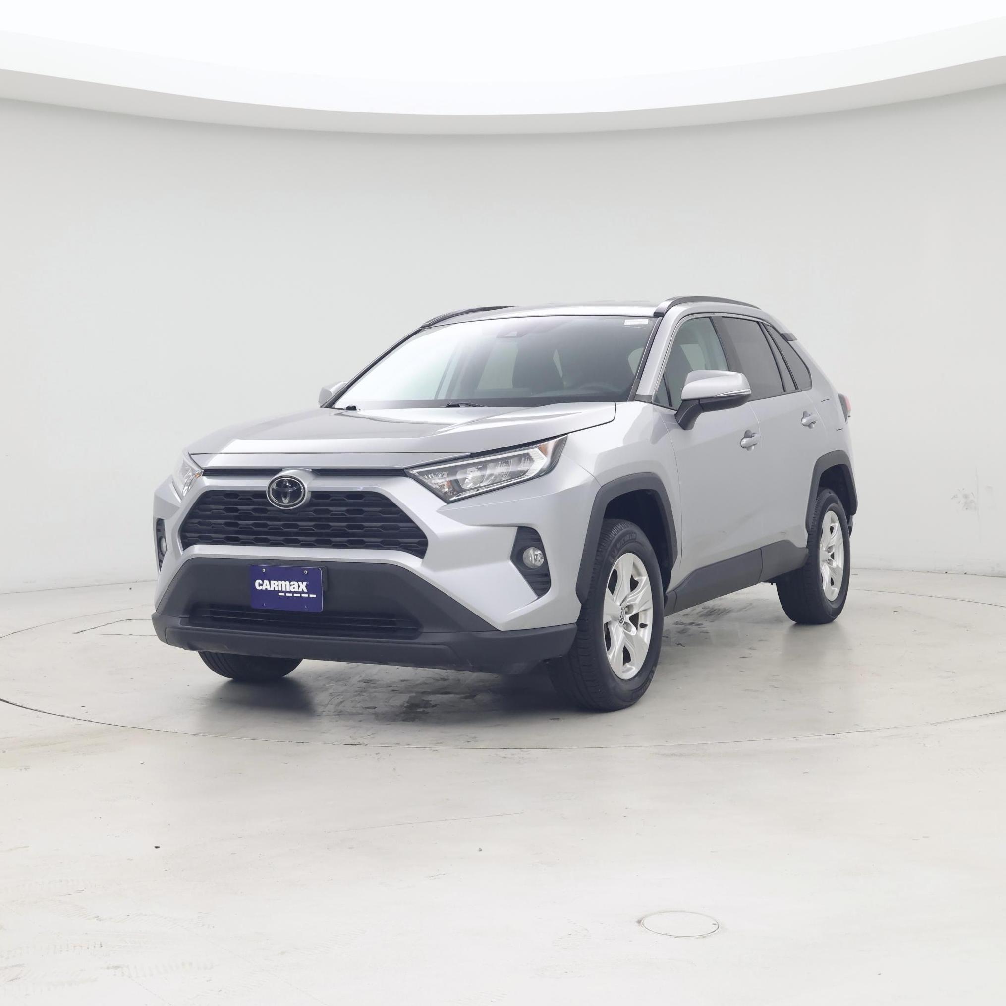 Thumbnail: 2021 Toyota RAV4 - 4