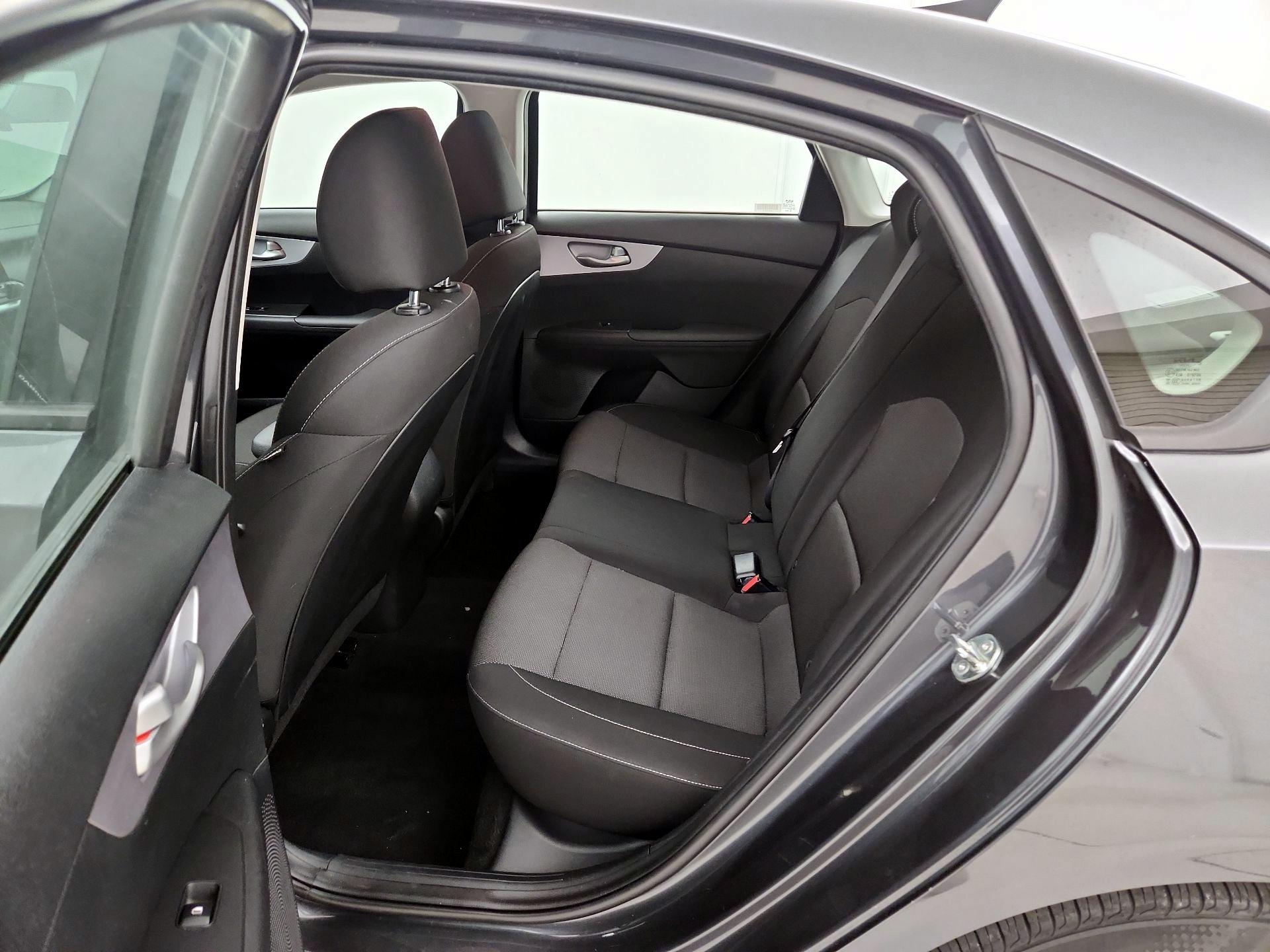 Thumbnail: 2024 Kia Forte - 19