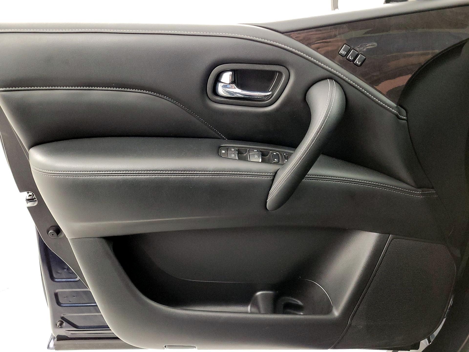 Thumbnail: 2024 INFINITI QX80 - 12