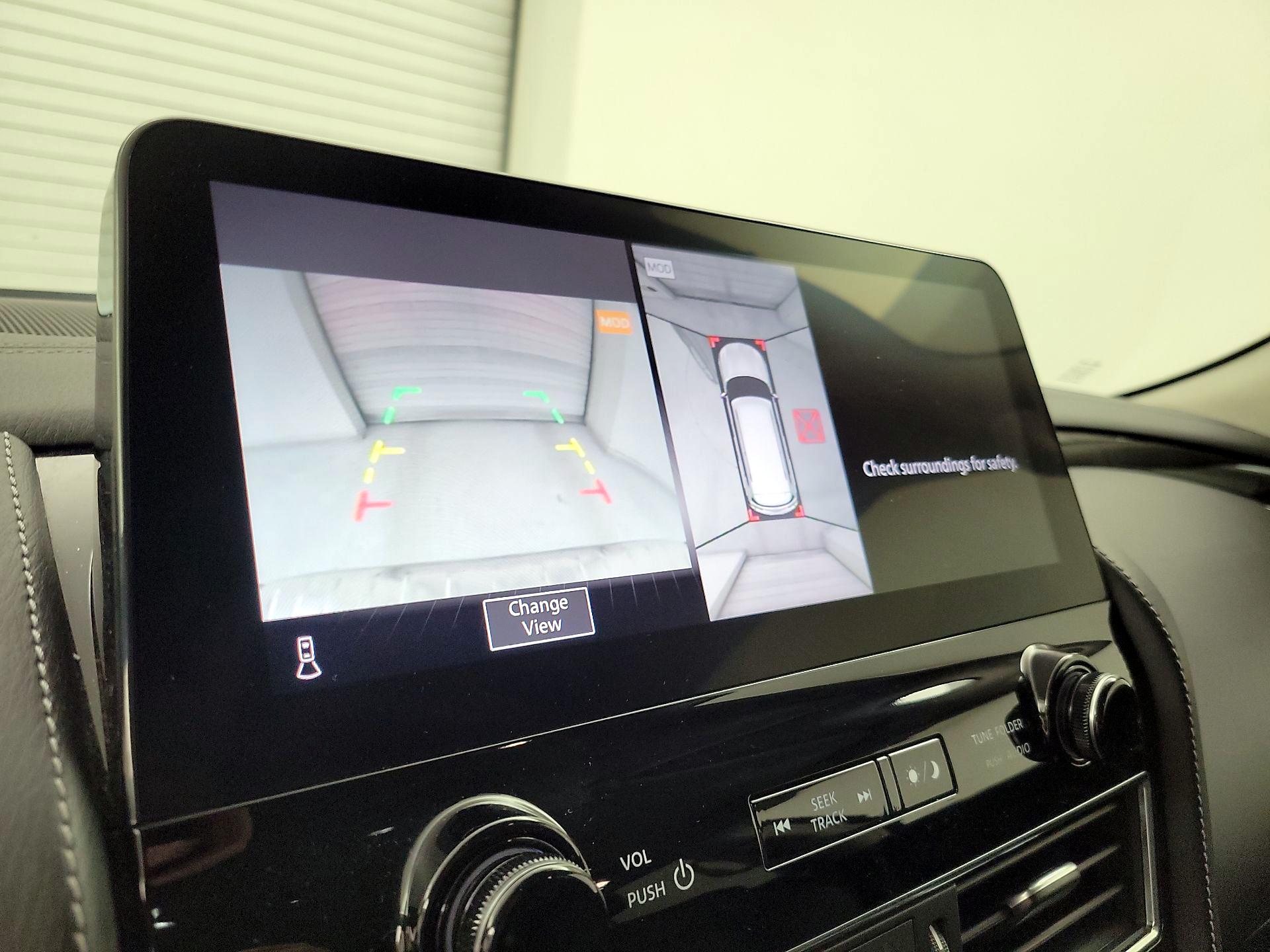 Thumbnail: 2024 INFINITI QX80 - 15