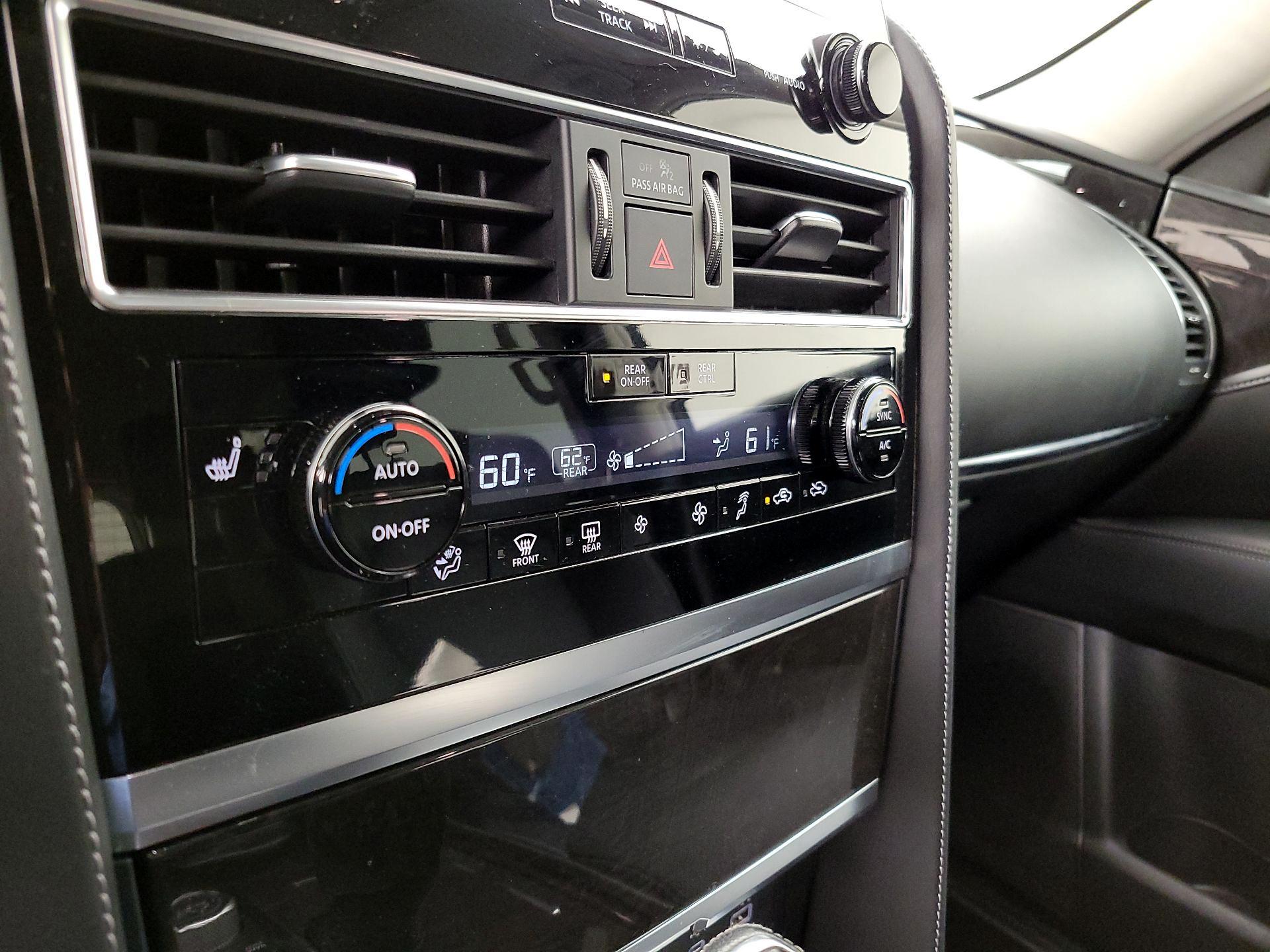 Thumbnail: 2024 INFINITI QX80 - 17