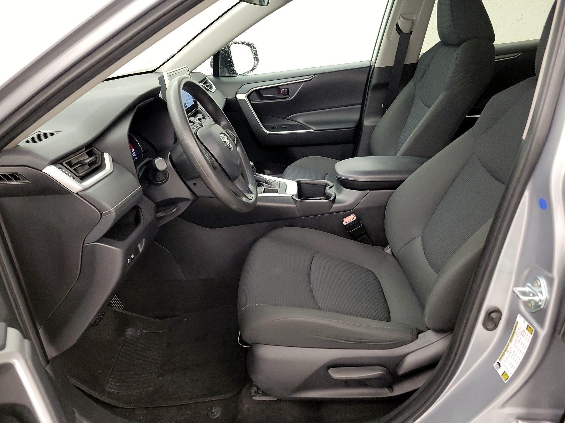 Thumbnail: 2024 Toyota RAV4 - 11