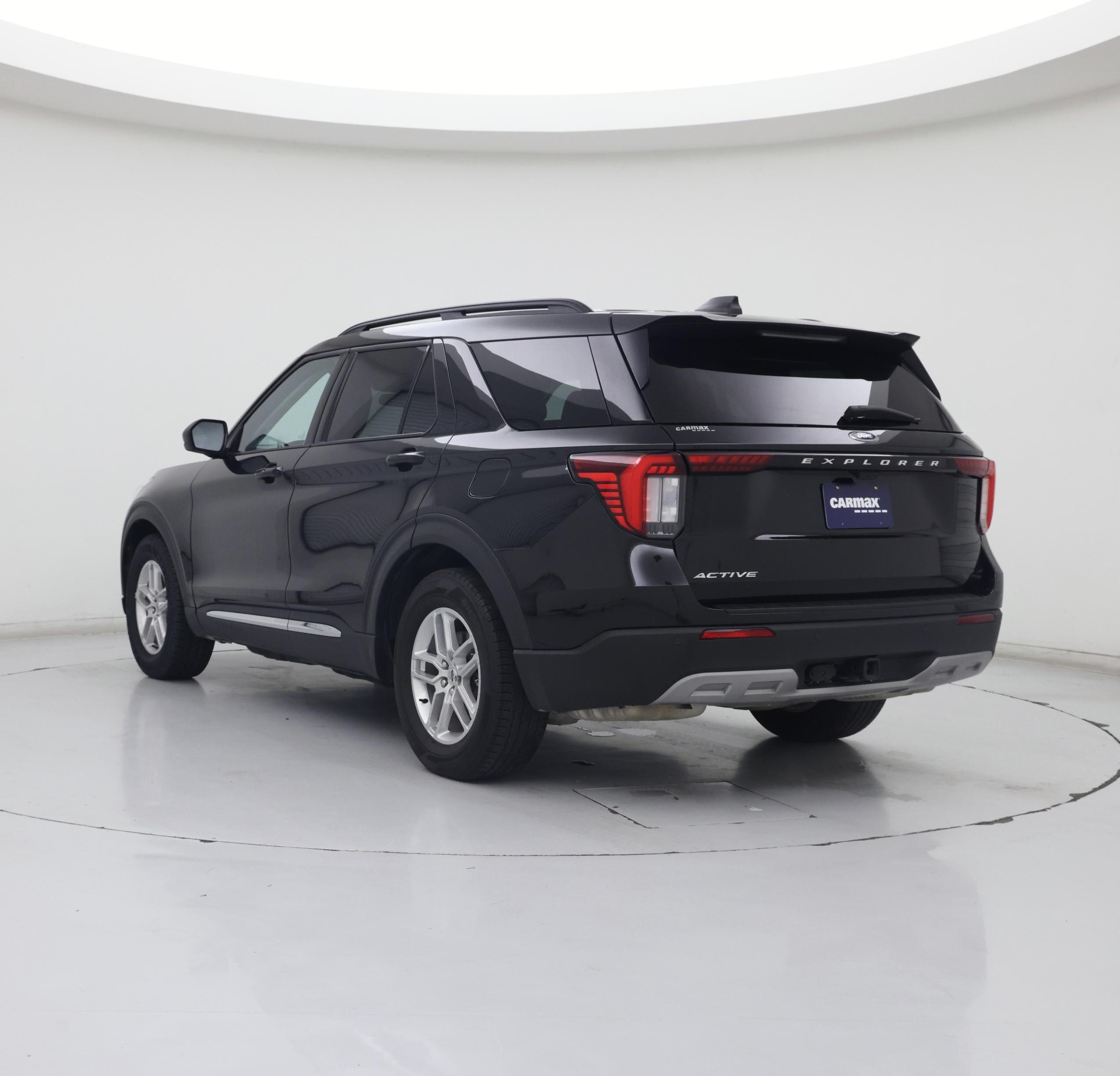 Thumbnail: 2025 Ford Explorer - 2