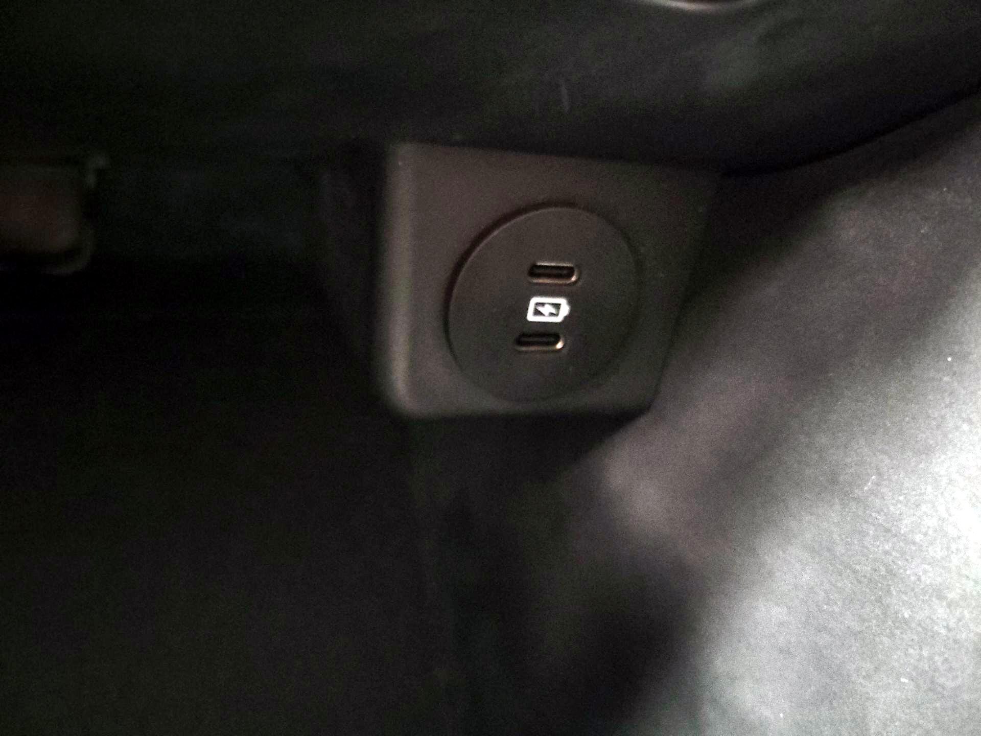 Thumbnail: 2025 Ford Explorer - 19