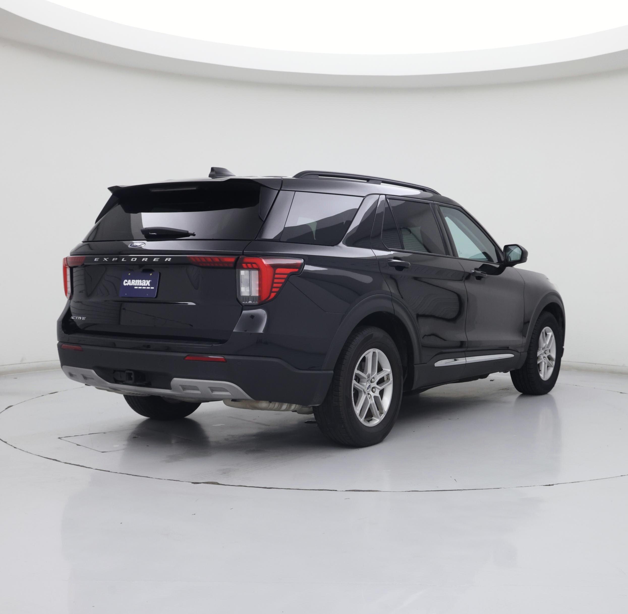 Thumbnail: 2025 Ford Explorer - 8