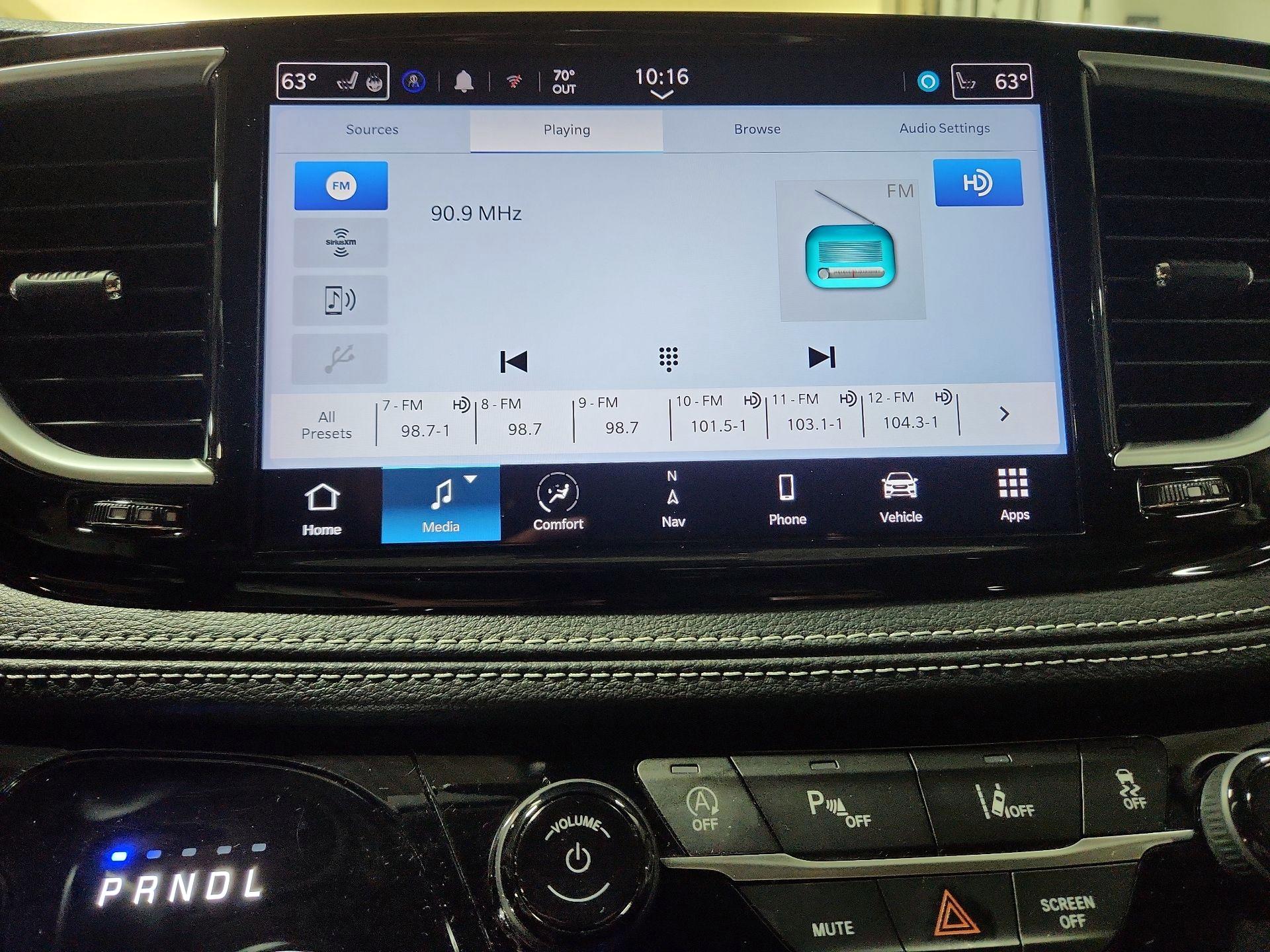 Thumbnail: 2024 Chrysler Pacifica - 13