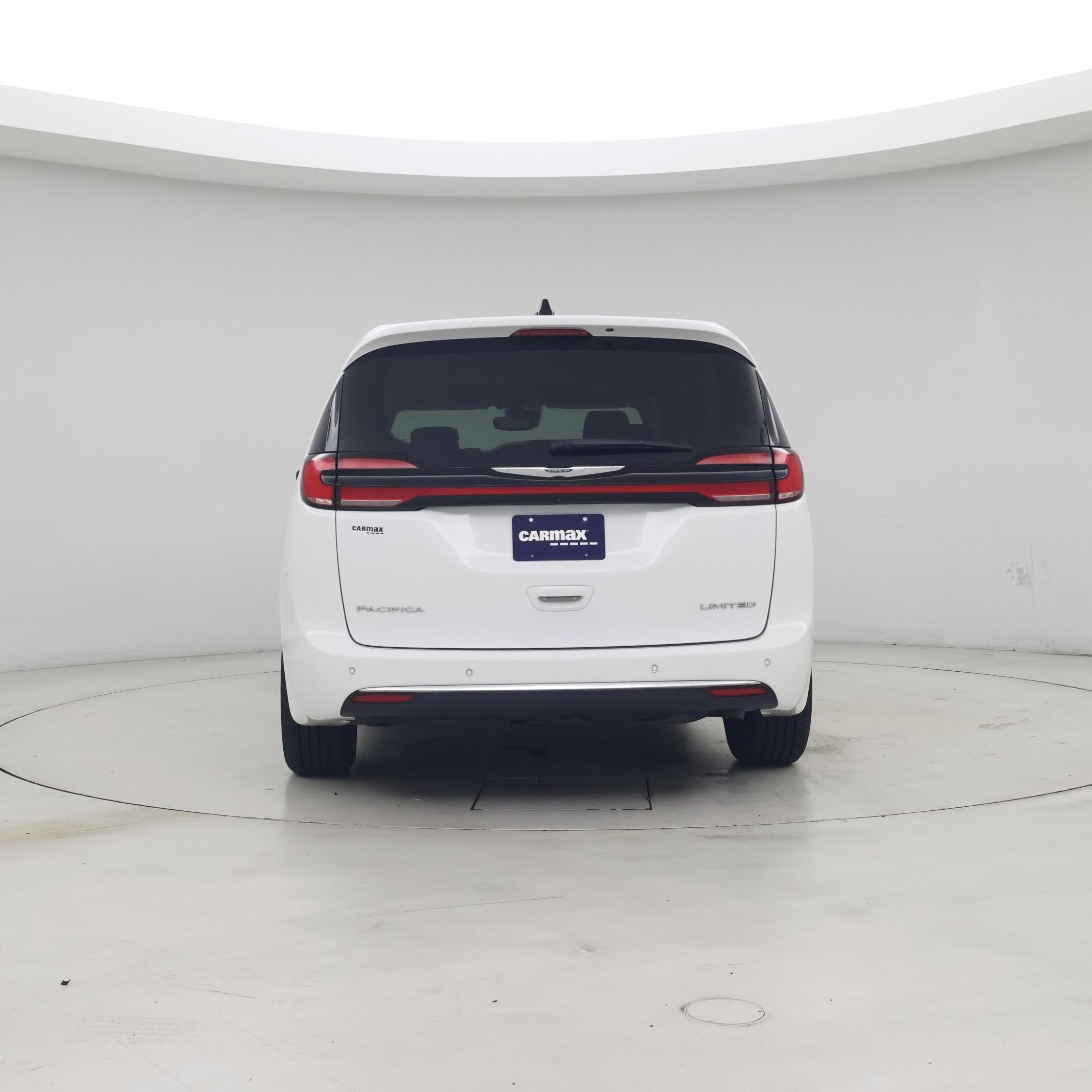 Thumbnail: 2024 Chrysler Pacifica - 6