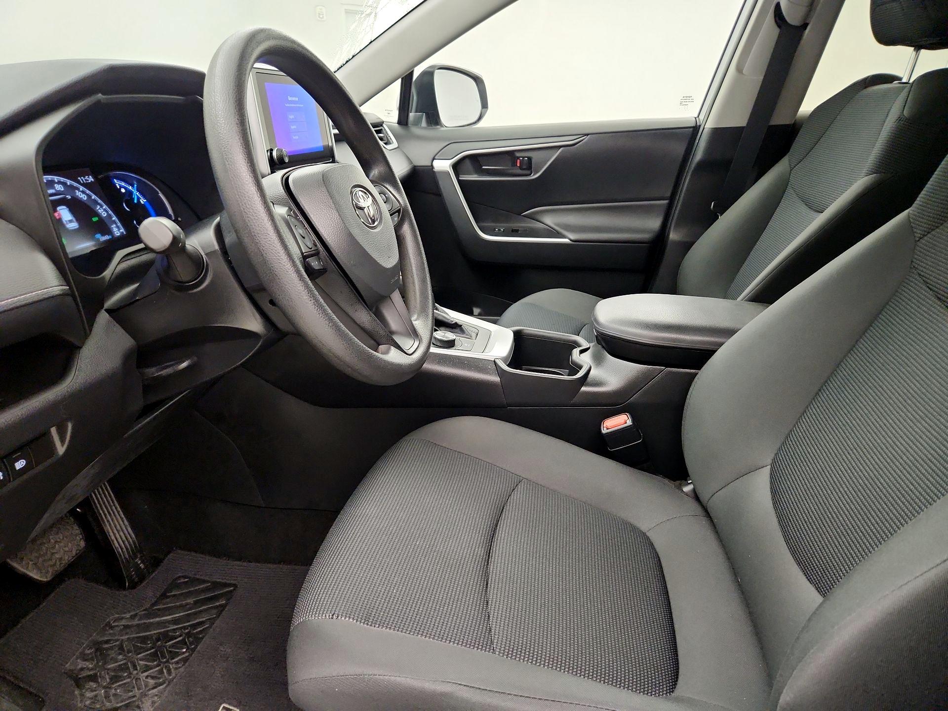 Thumbnail: 2024 Toyota RAV4 - 11