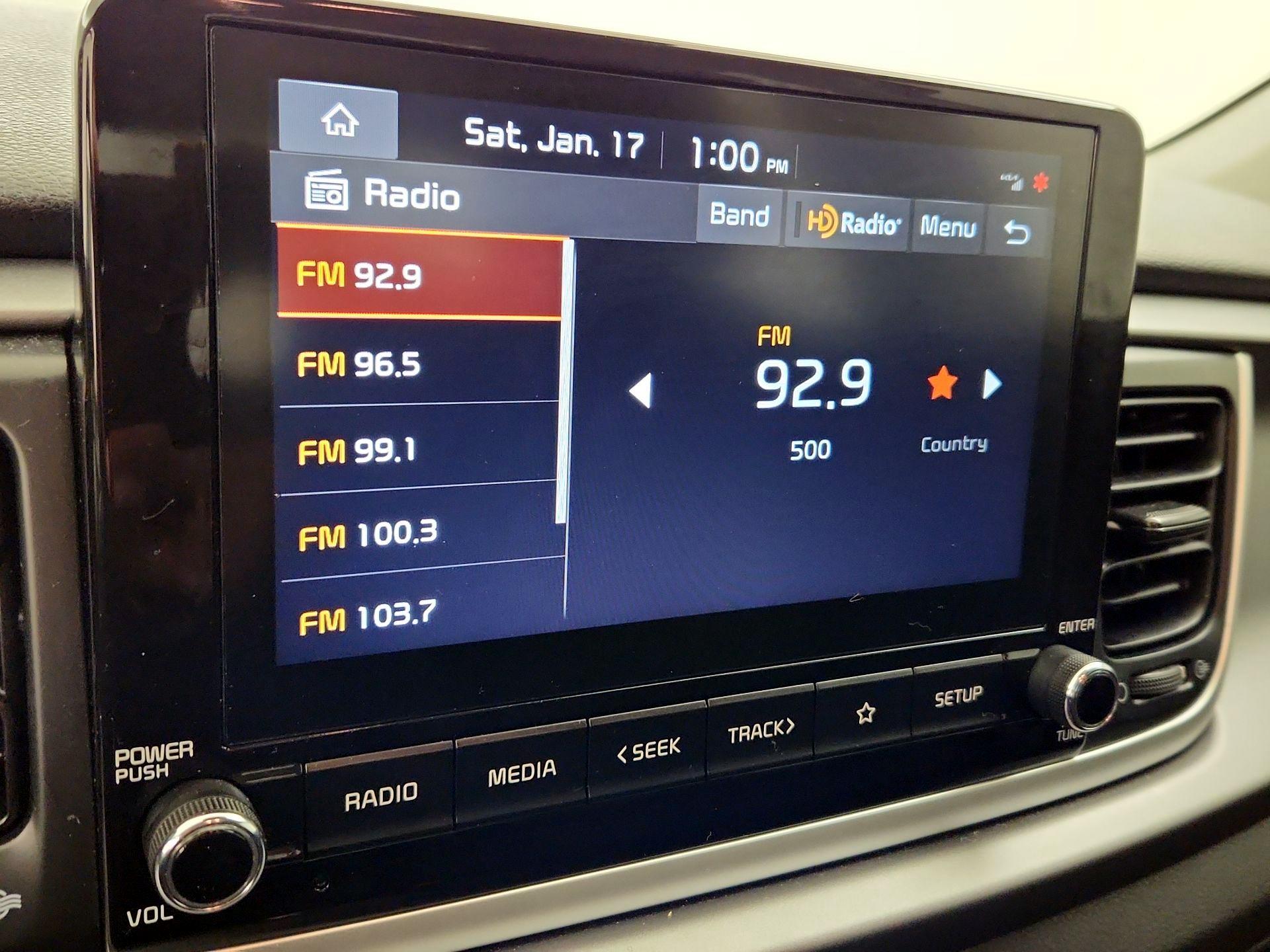 Thumbnail: 2023 Kia Rio - 15