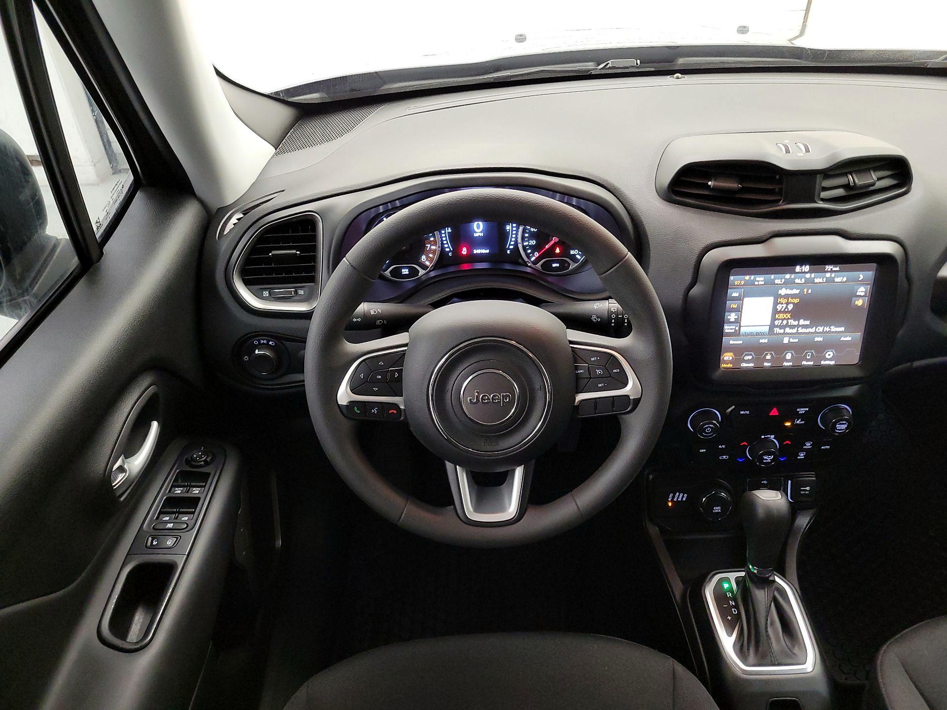 Thumbnail: 2023 Jeep Renegade - 10