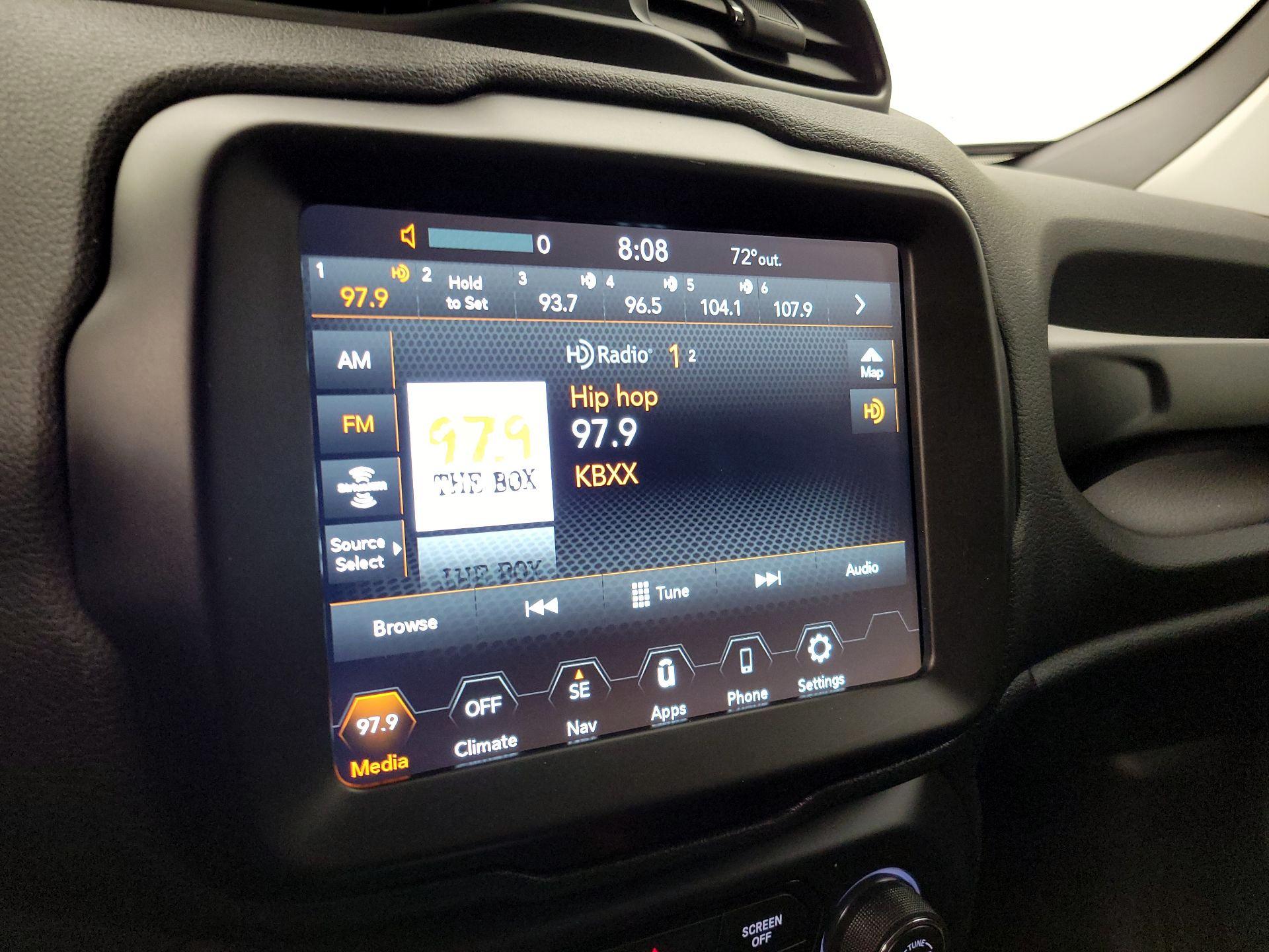 Thumbnail: 2023 Jeep Renegade - 15