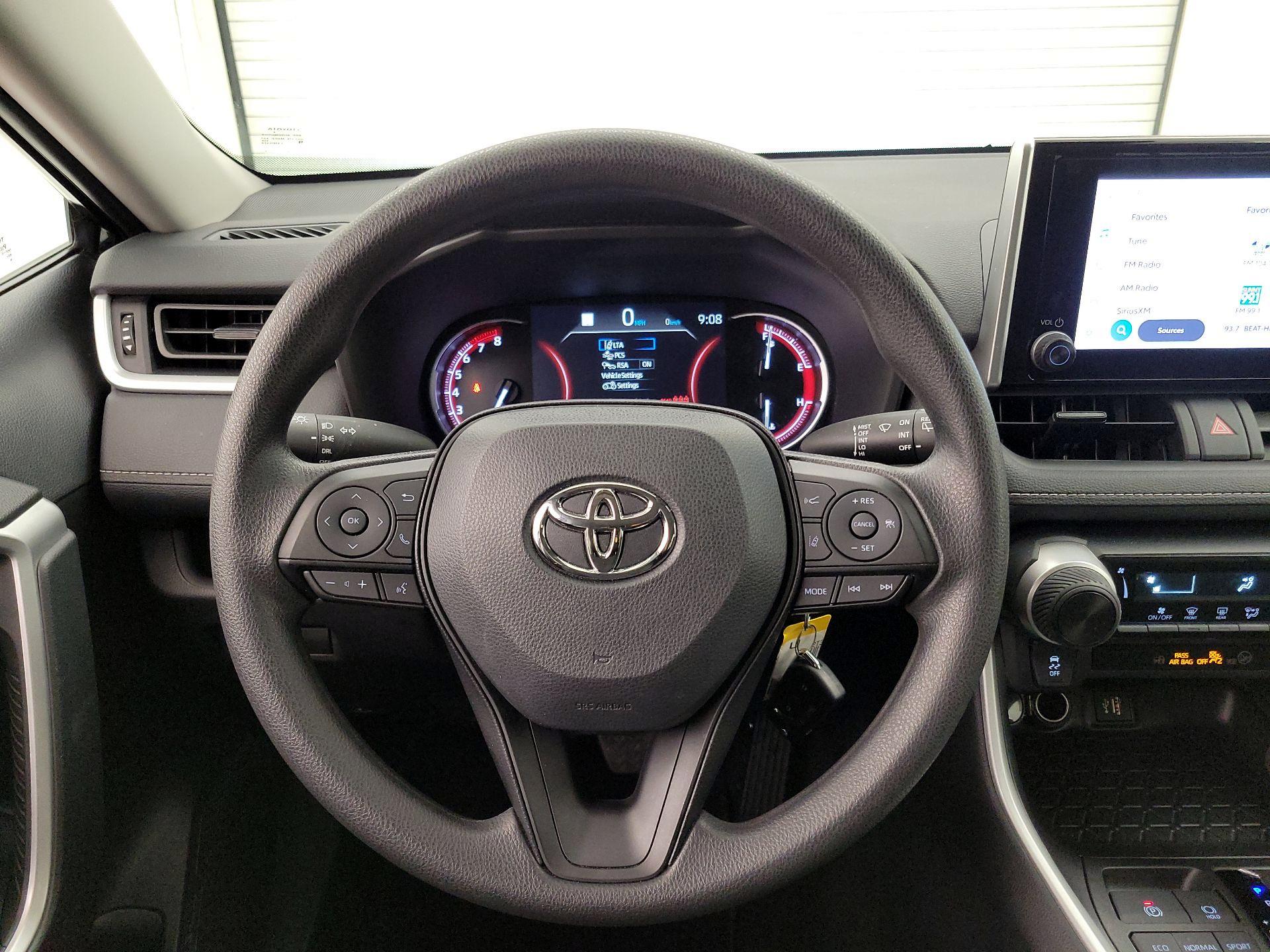 Thumbnail: 2024 Toyota RAV4 - 10