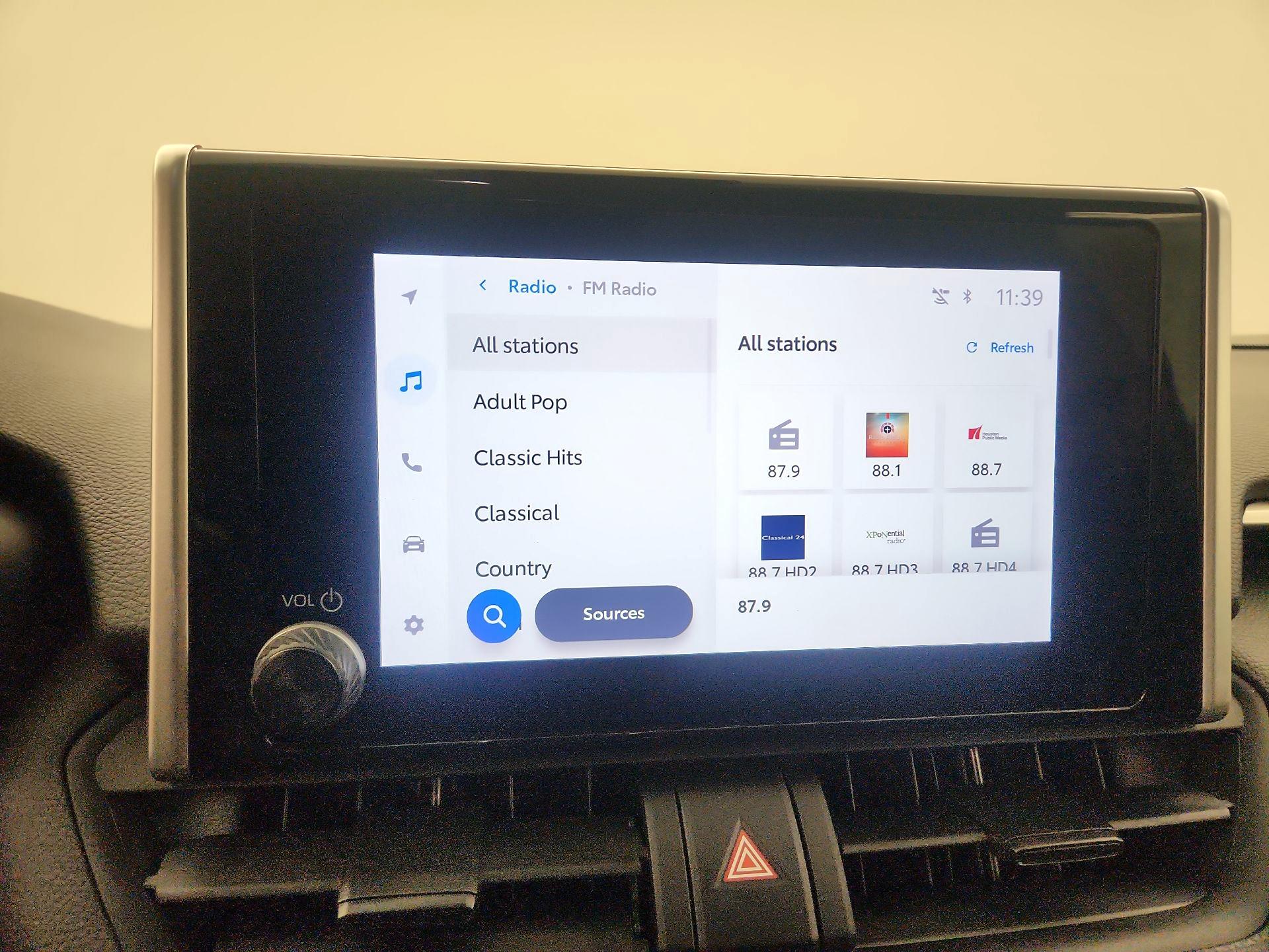 Thumbnail: 2024 Toyota RAV4 - 15