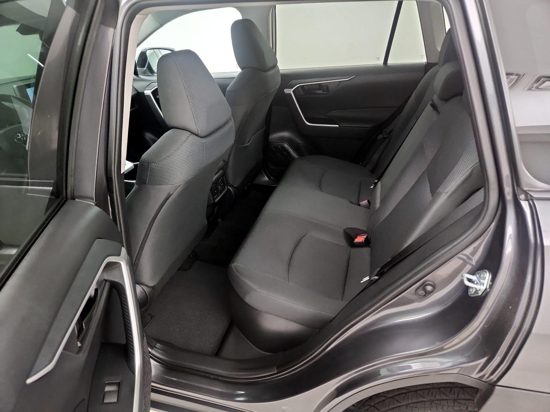 Thumbnail: 2024 Toyota RAV4 - 19