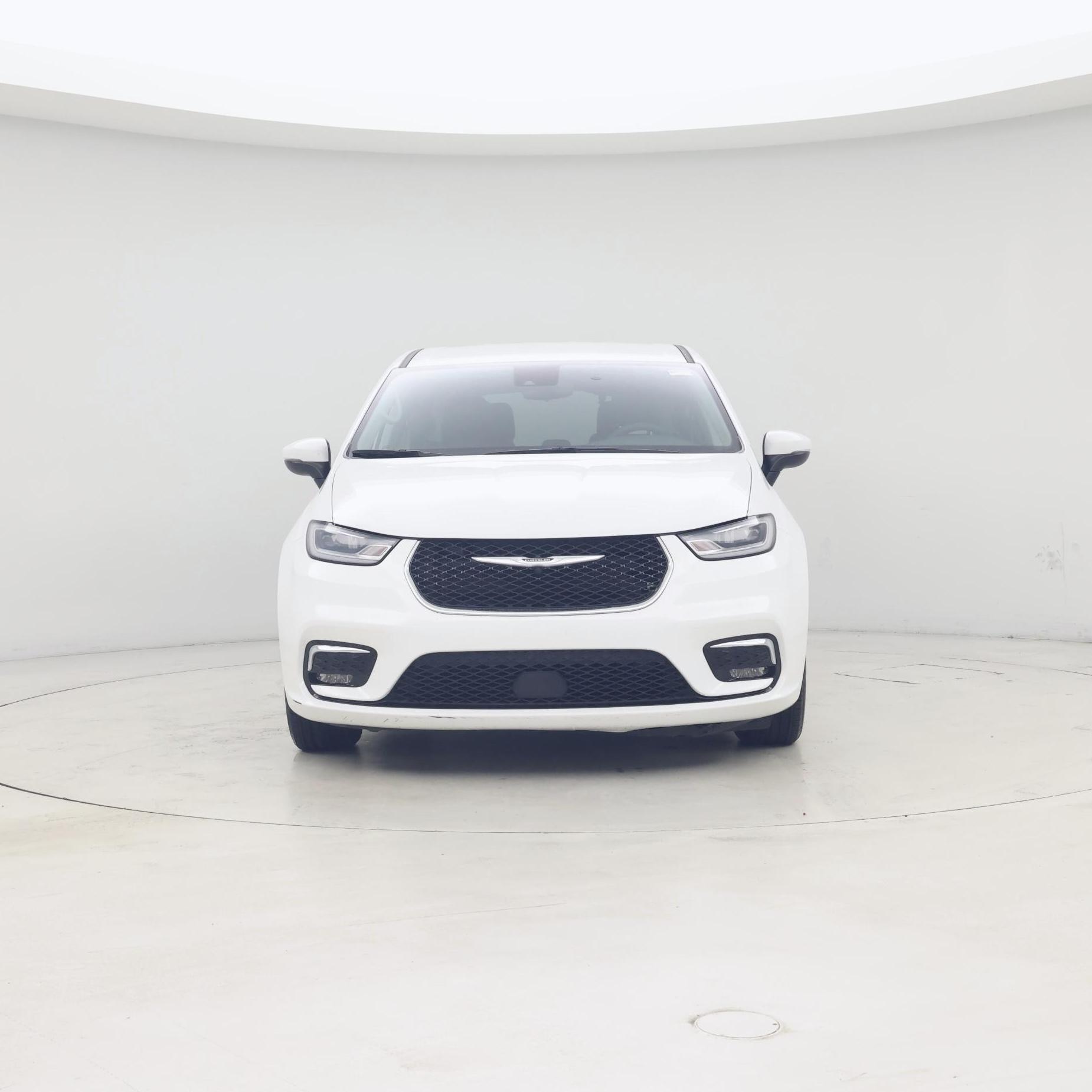 Thumbnail: 2023 Chrysler Pacifica - 5