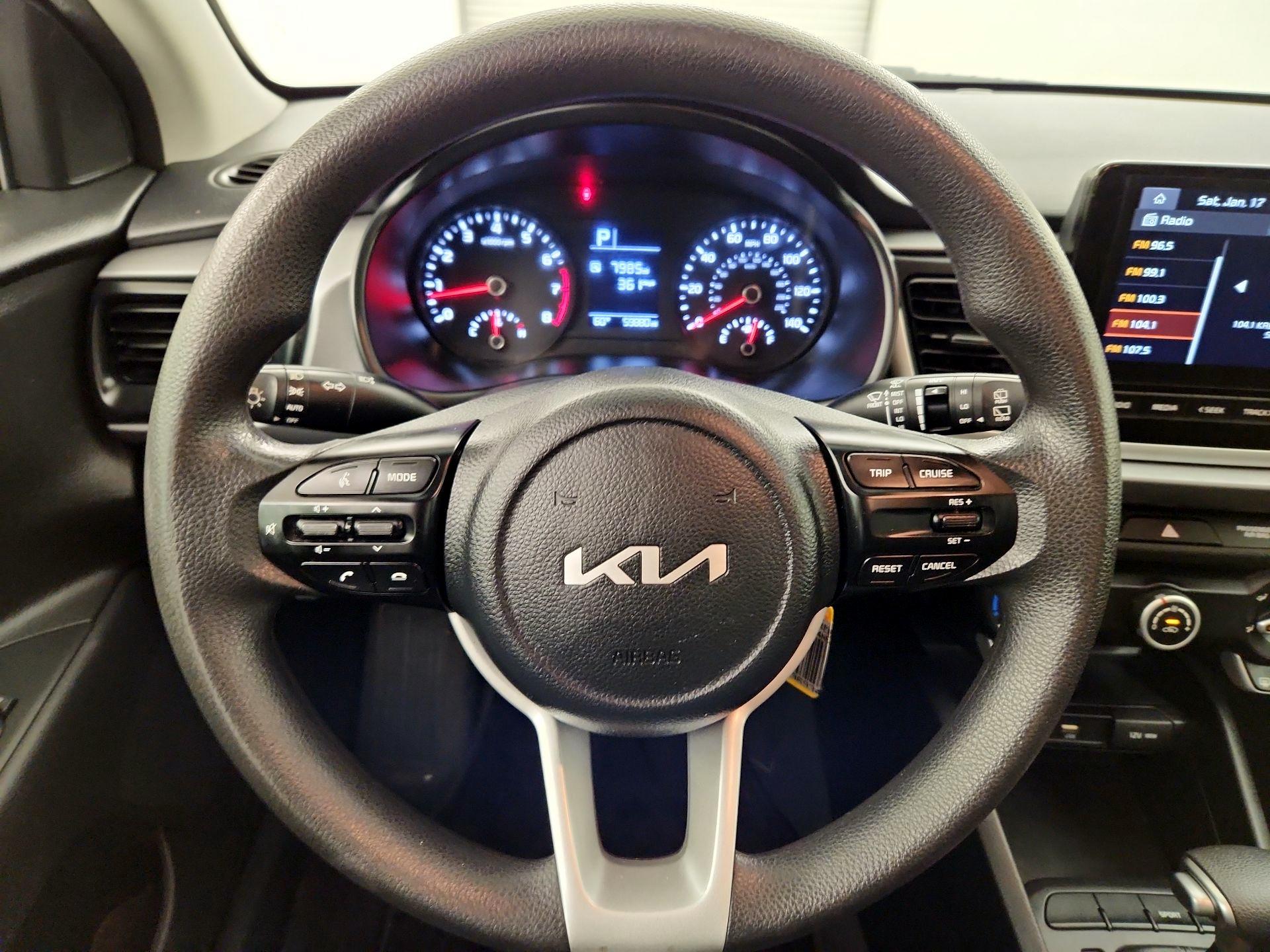 Thumbnail: 2022 Kia Rio5 - 10