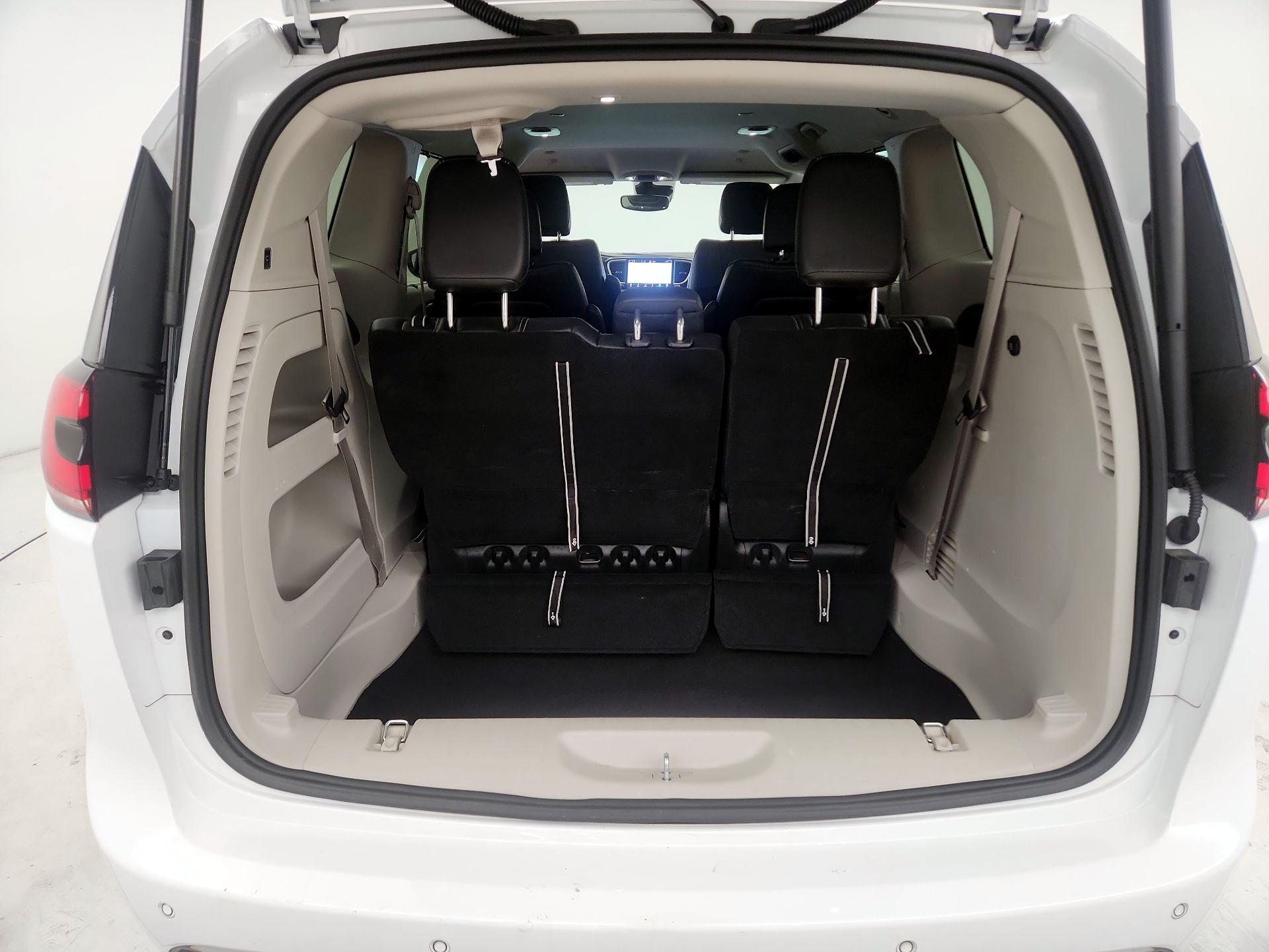 Thumbnail: 2024 Chrysler Pacifica - 16