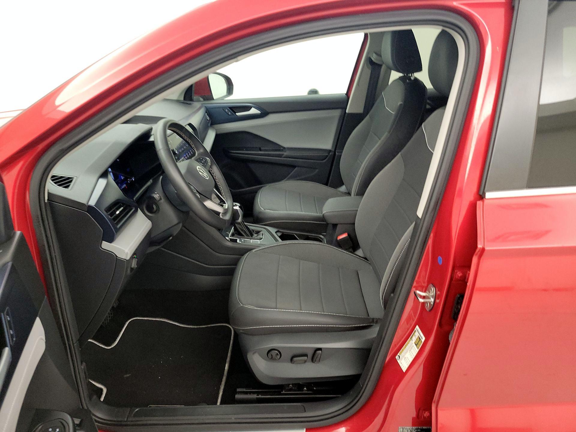 Thumbnail: 2024 Volkswagen Taos - 11