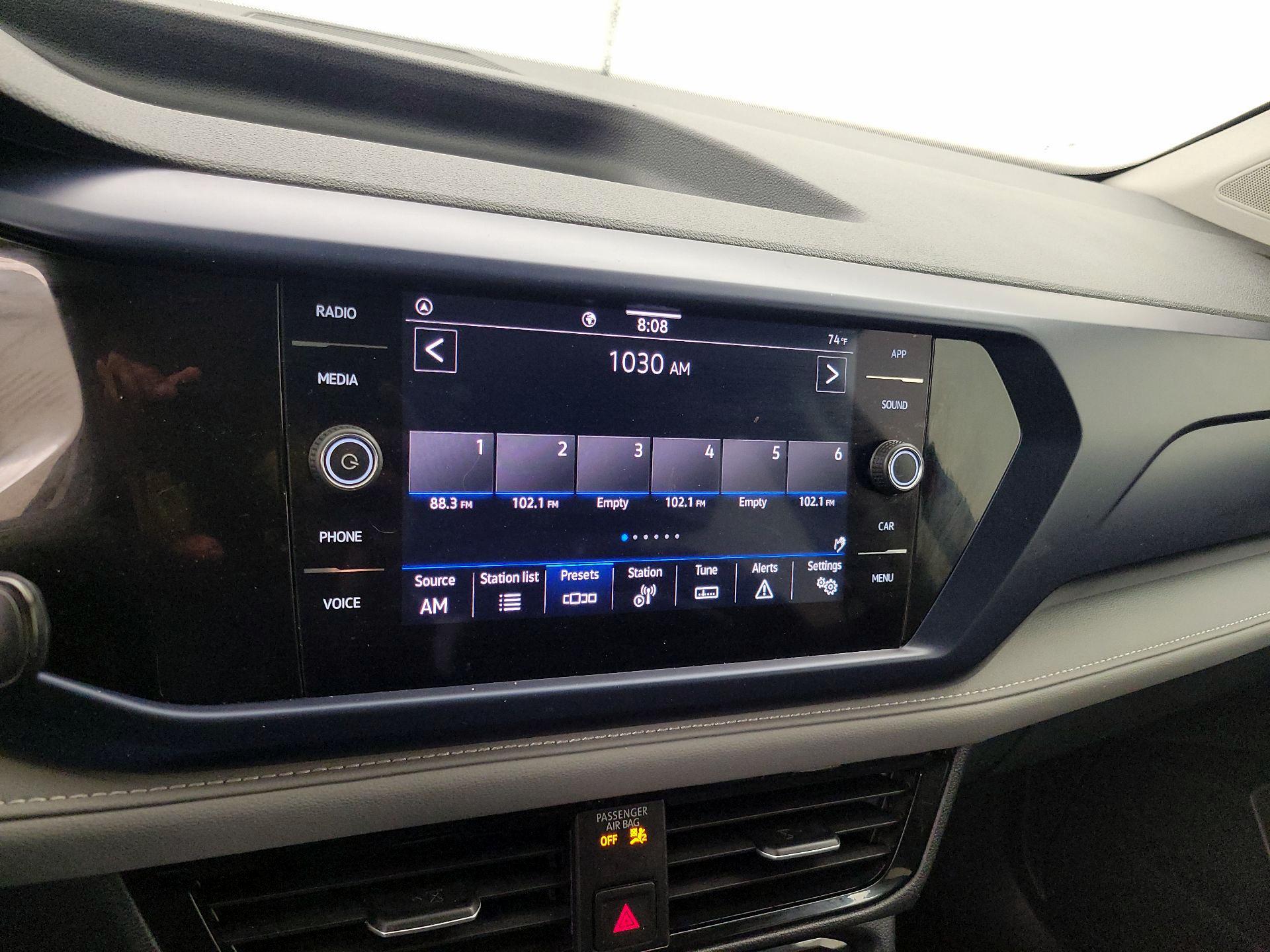 Thumbnail: 2024 Volkswagen Taos - 15