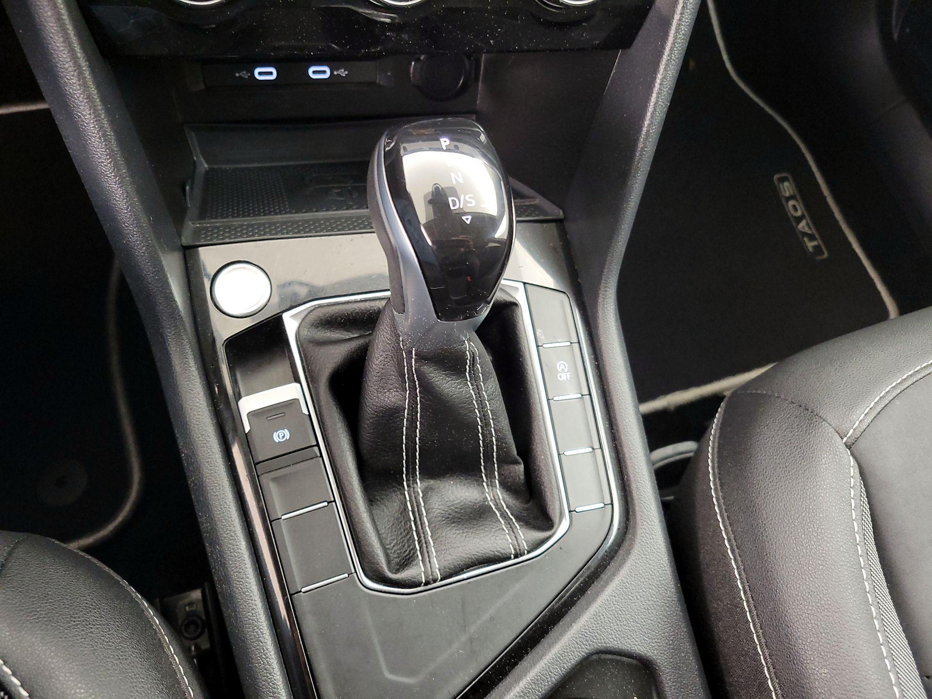 Thumbnail: 2024 Volkswagen Taos - 17