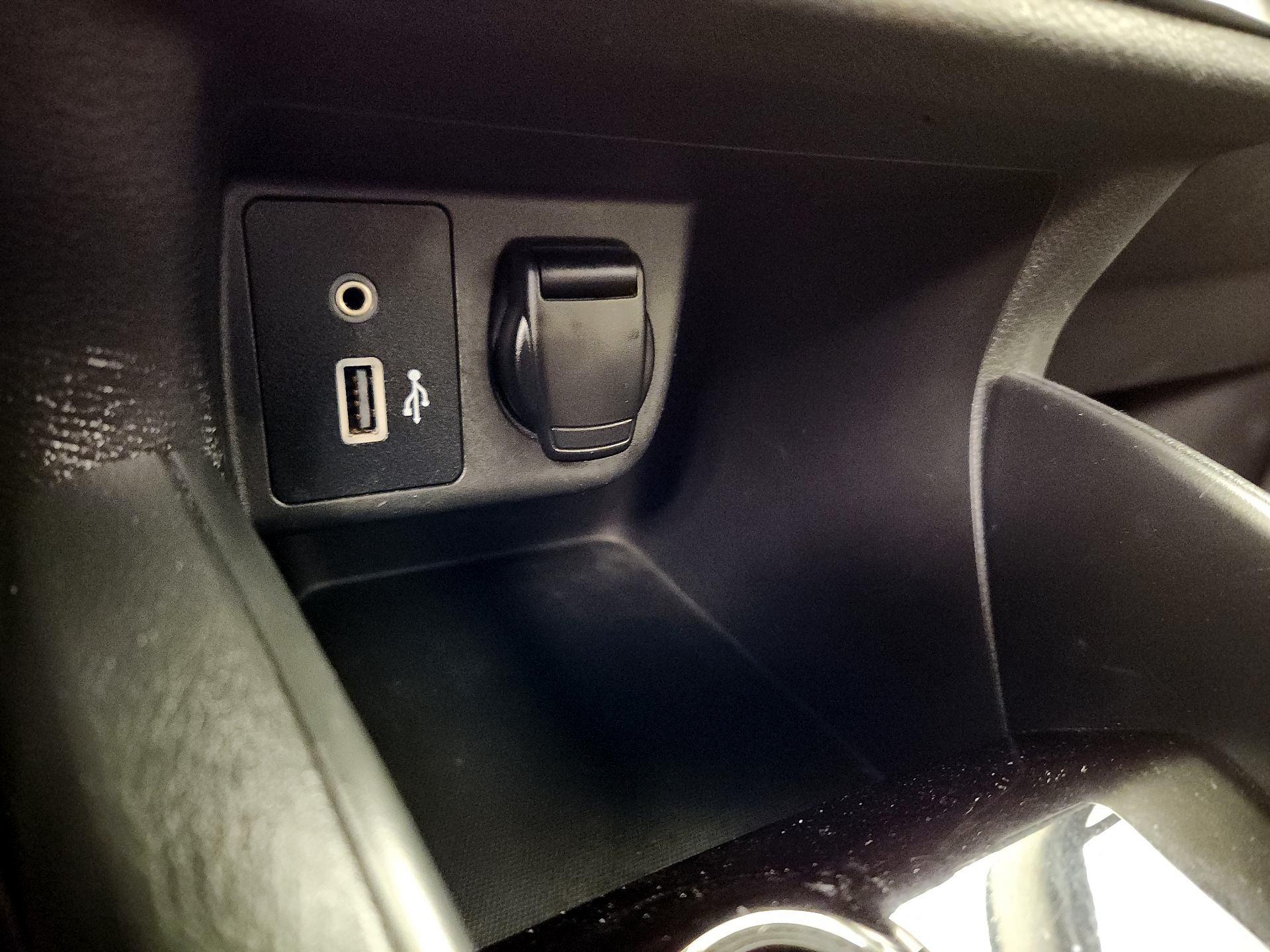 Thumbnail: 2020 Nissan Versa - 17