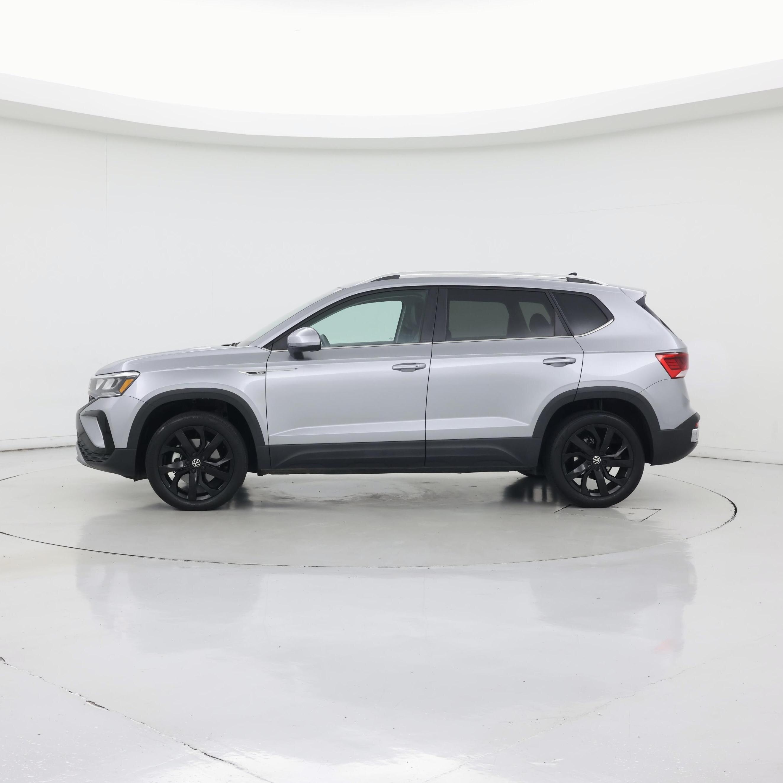 Thumbnail: 2024 Volkswagen Taos - 3