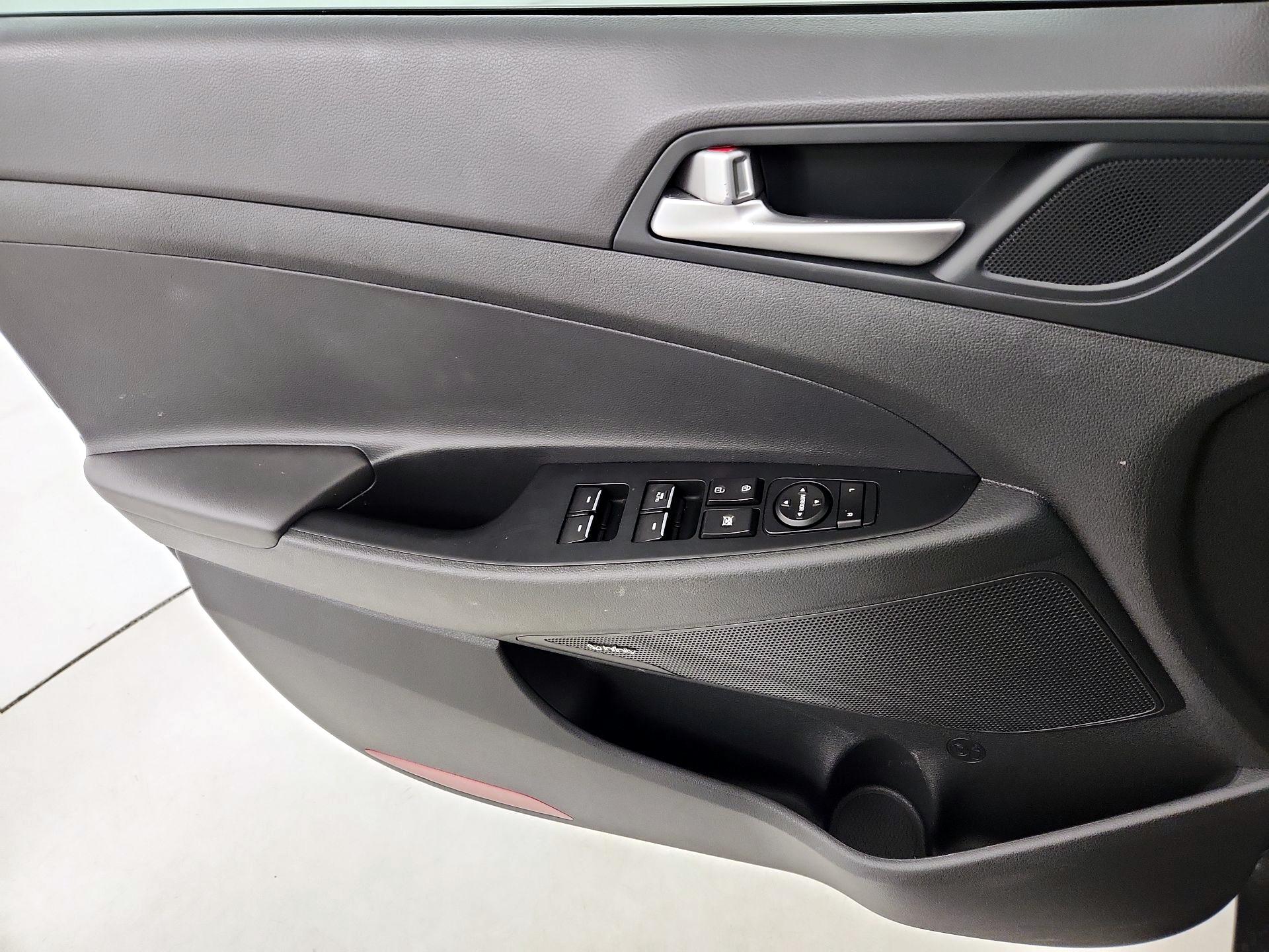 Thumbnail: 2021 Hyundai Tucson - 12