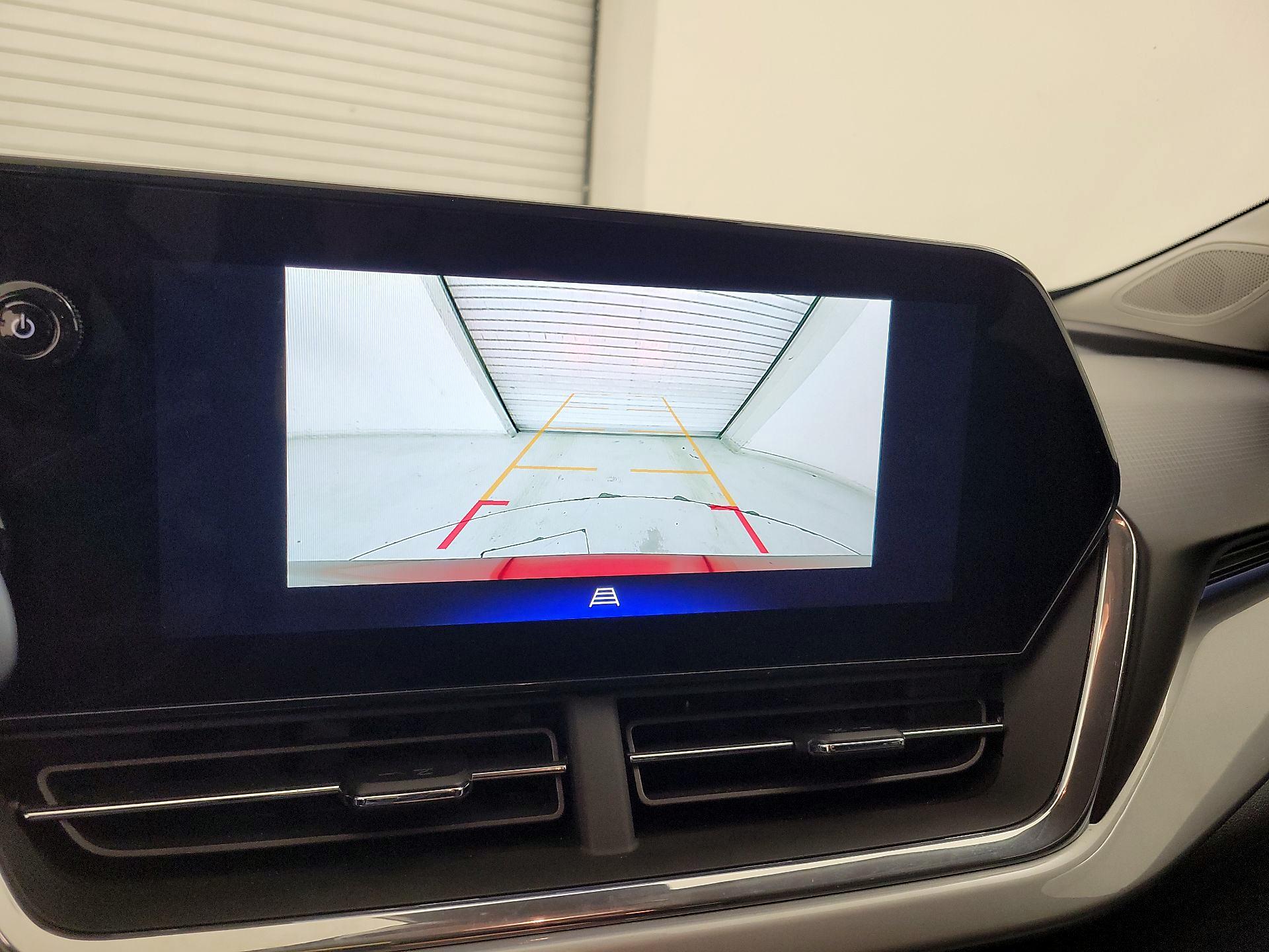 Thumbnail: 2025 Chevrolet Trax - 14